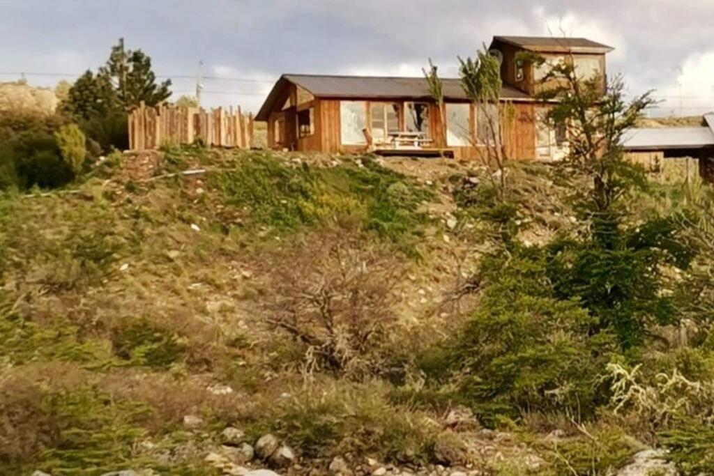 Casa Estero del Bosque.Villa Cerro Castillo,Aysen