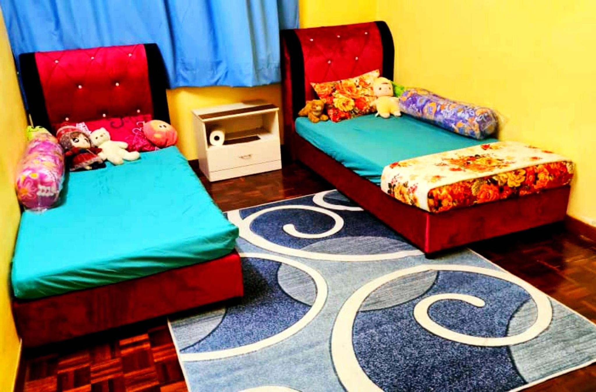 D'Serina Homestay-3 bedroom 6 bed & free parking photo 4