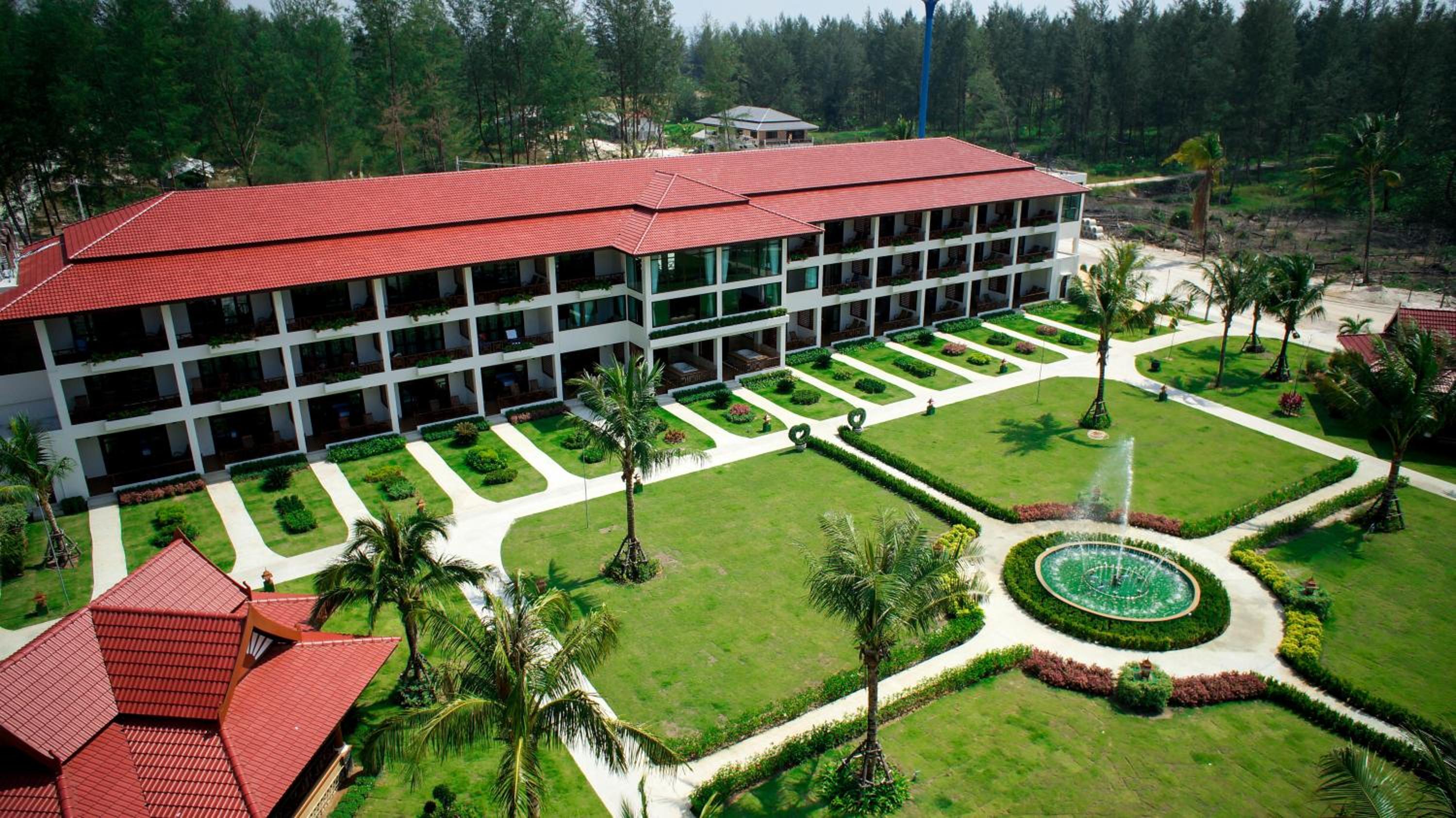 Hotel The Sunset Beach Resort - Koh Kho Khao - Image 1