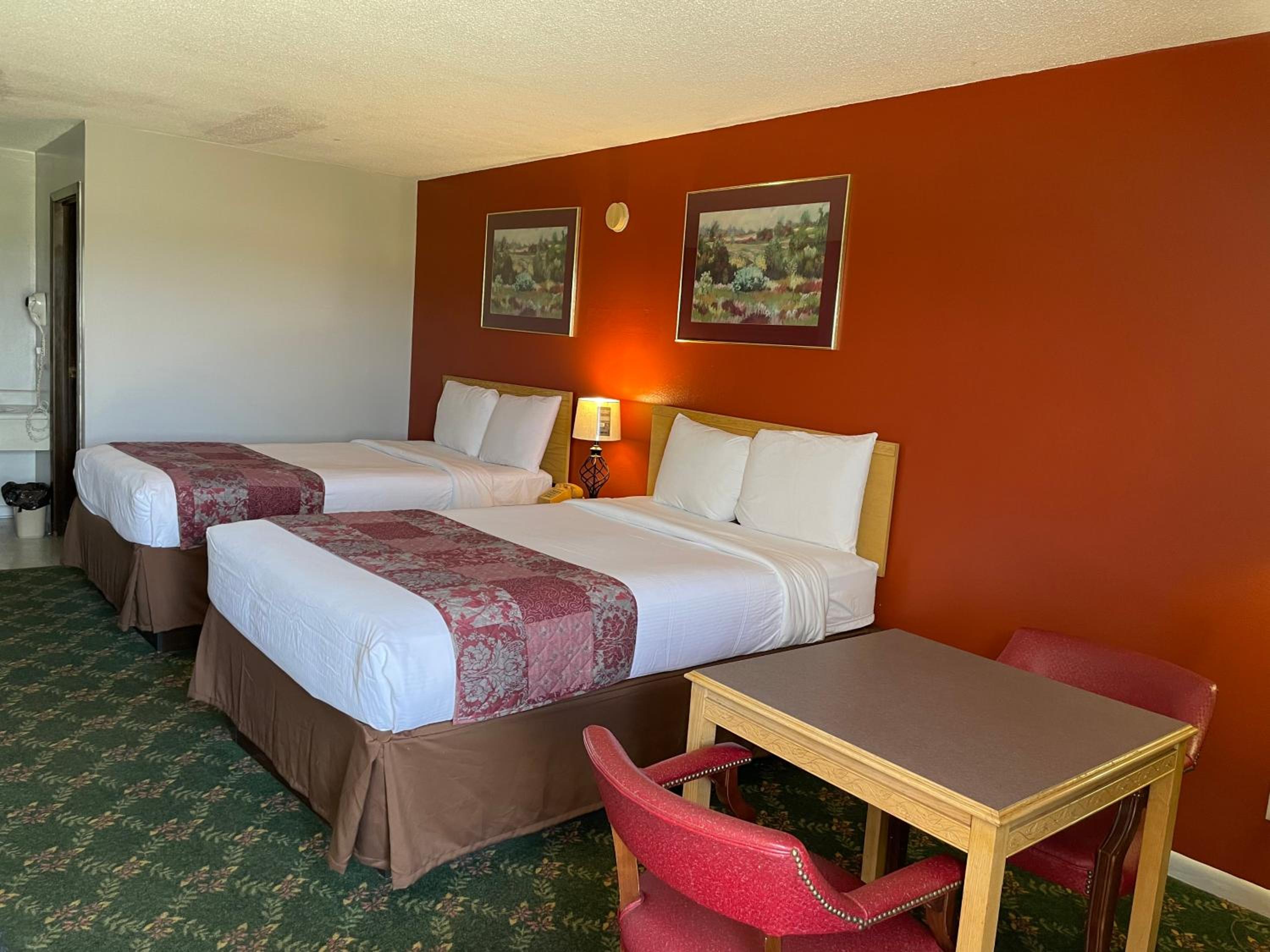 Budget Host Inn
