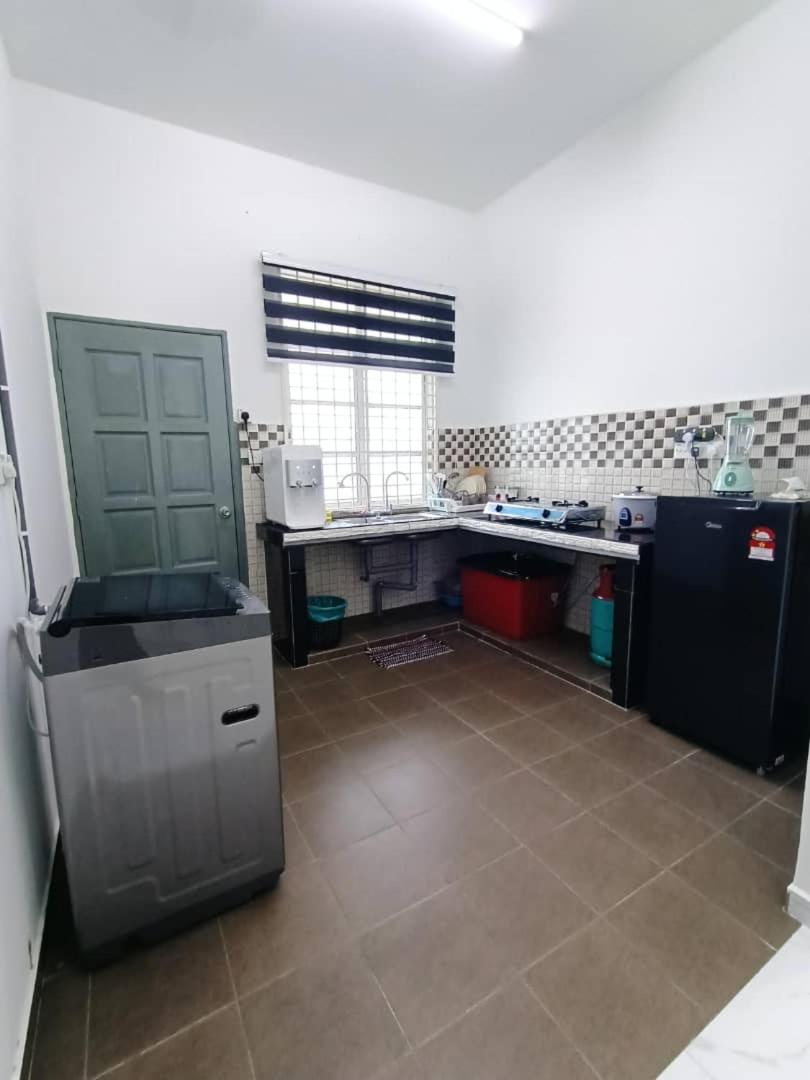 Homestay Kemaman Fyna02 di Bukit Kuang photo 8