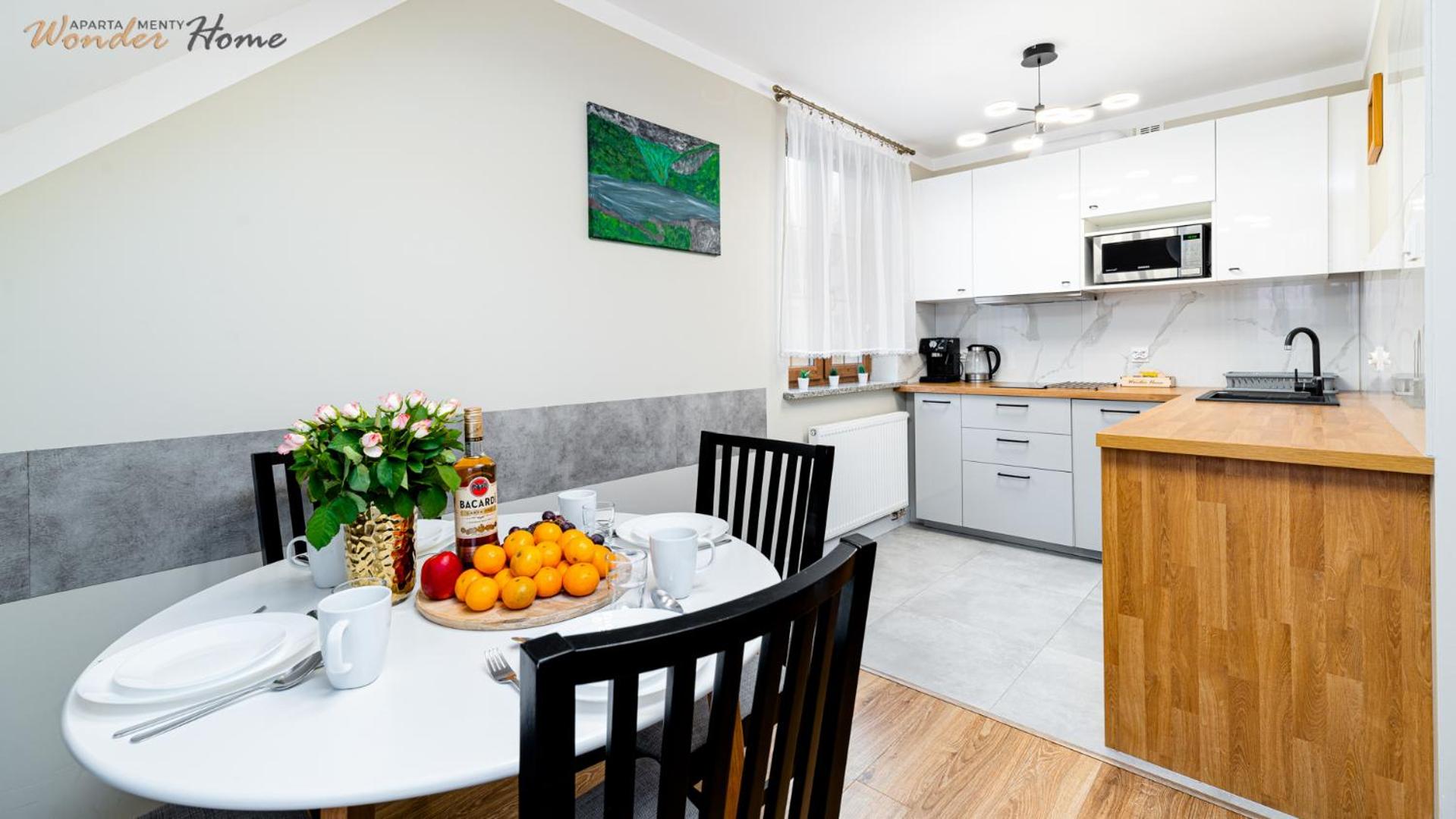 Wonder Home - Apartamenty położone blisko deptaka, licznych restauracji i sklepów