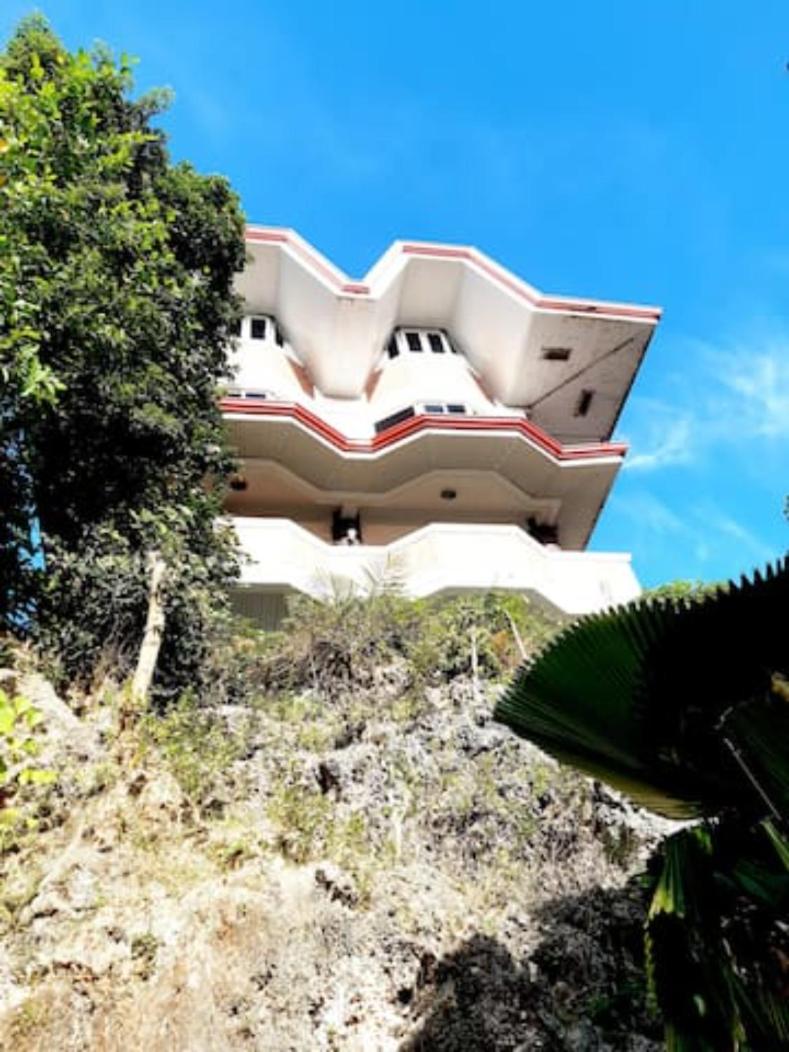 Avana Hills Boracay Prime Family Suite 101 view 2