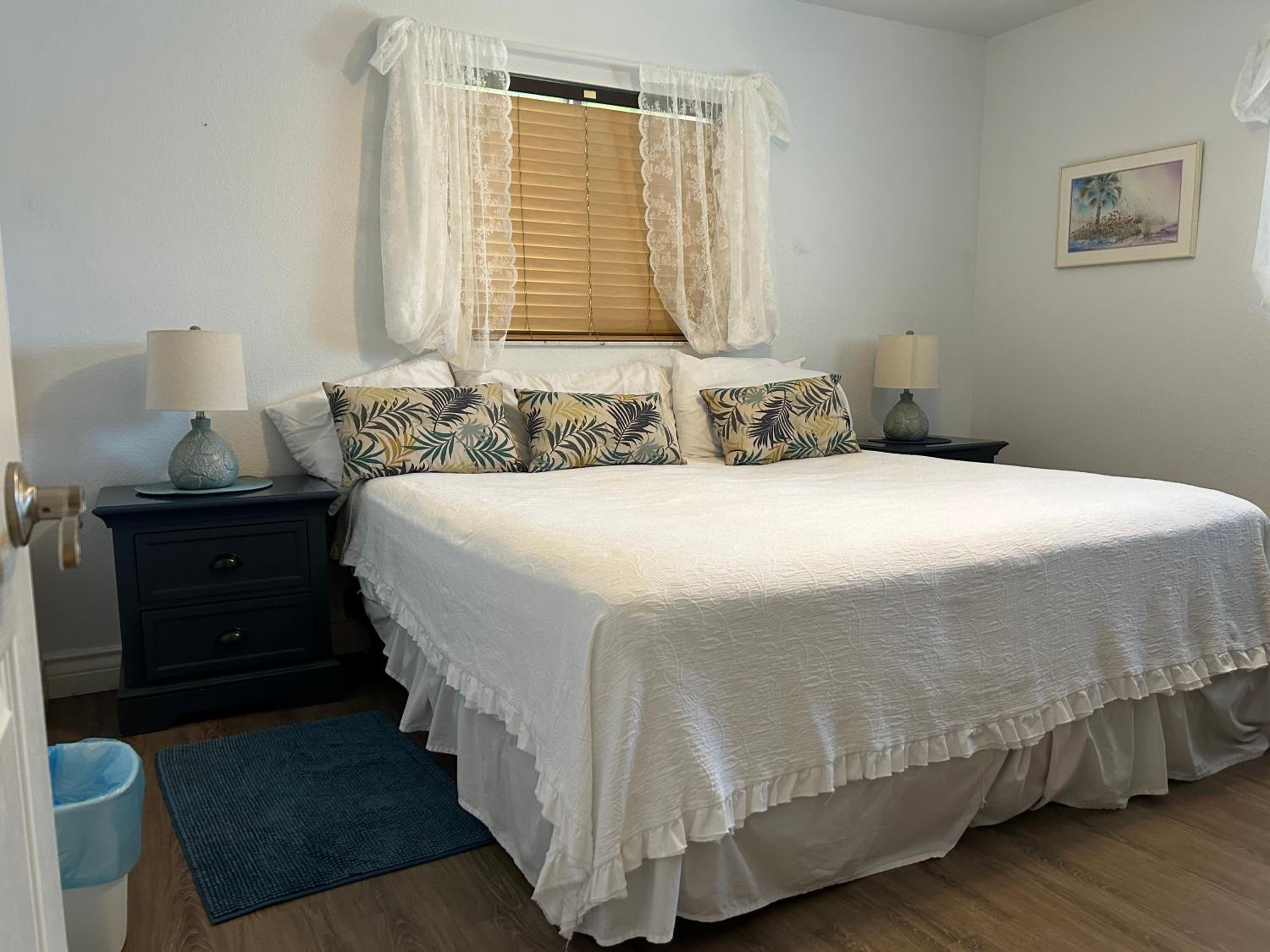 An Island Getaway at Palm Tree Villas