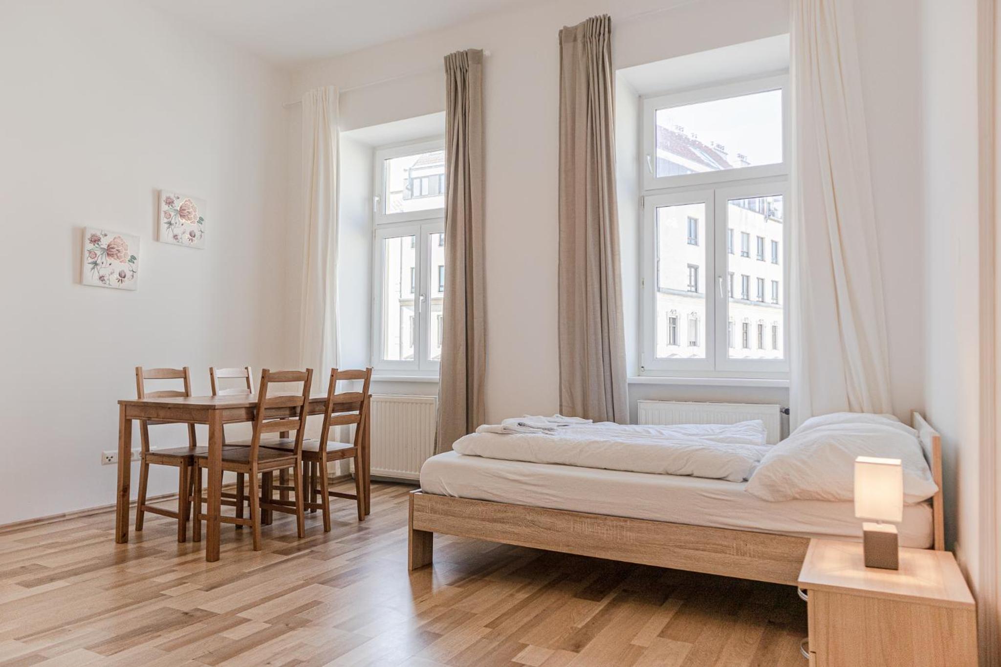 Bright & Stylish, 2 Neighboring Apartments - 4BRs