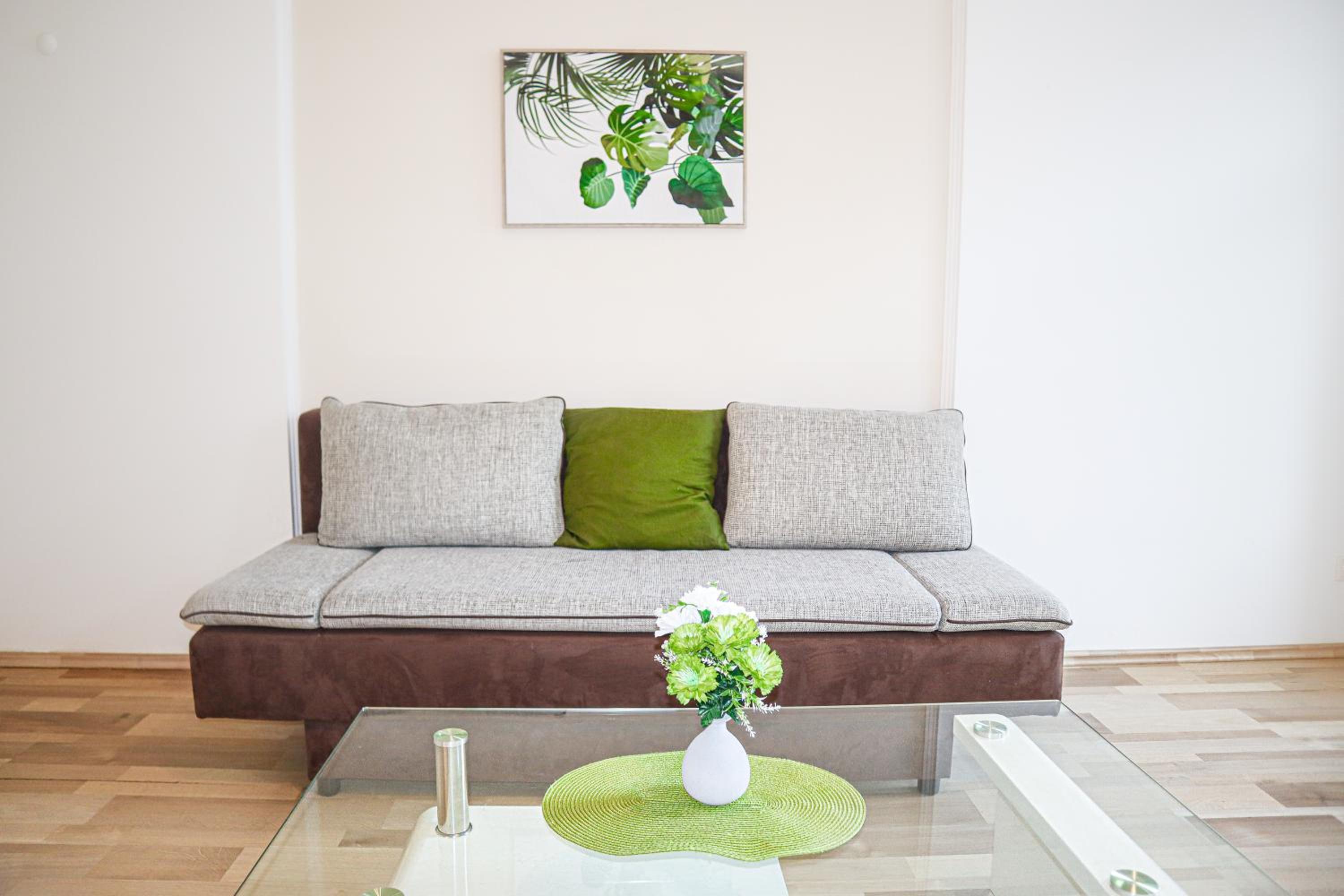 Bright & Stylish, 2 Neighboring Apartments - 4BRs