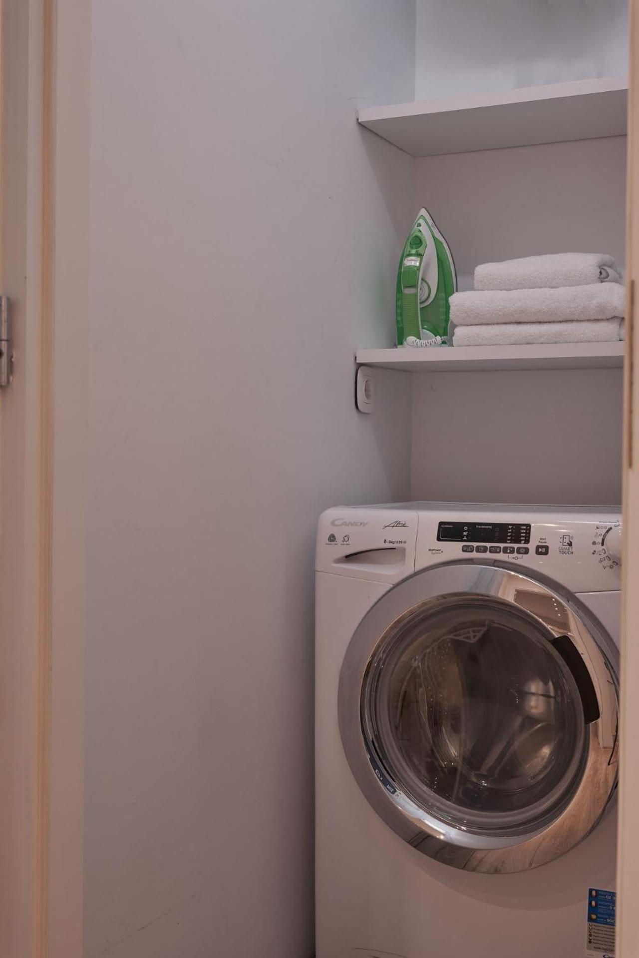 Cute n Comfort Luxury Condo in Kolonaki