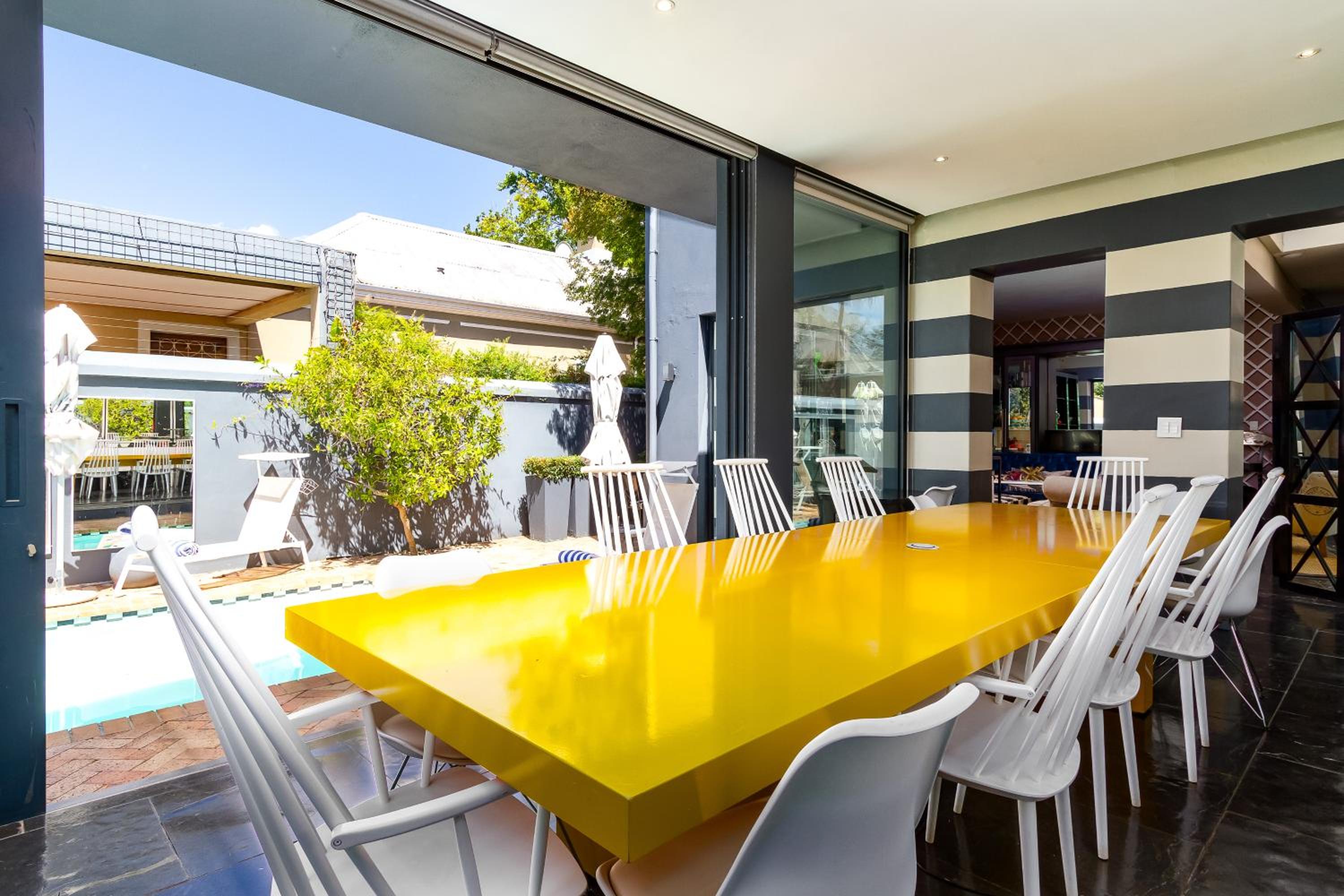 Life & Leisure Boutique Guesthouse