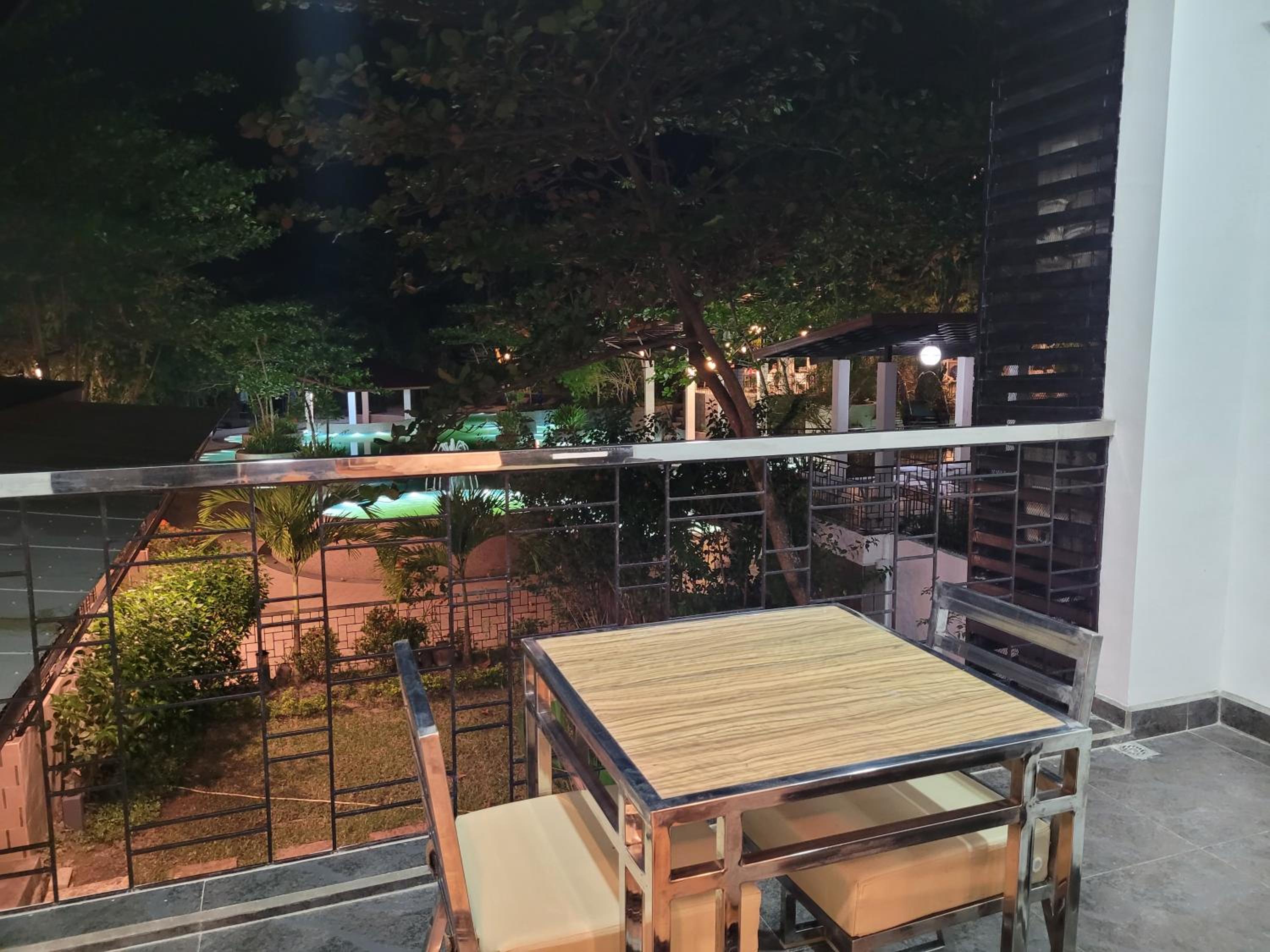 Fernvale Leisure Club and Resort, Coron - 24