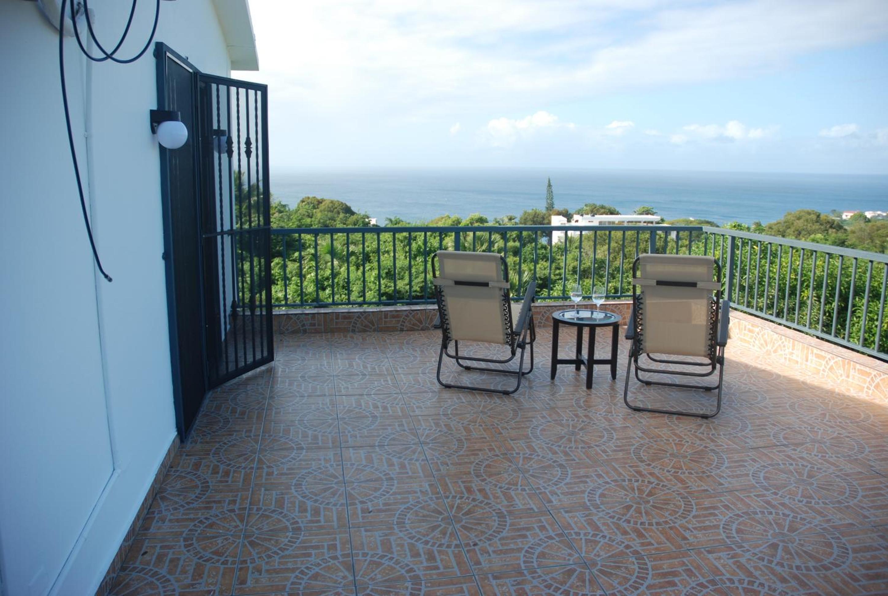 E&J Boutique Residences