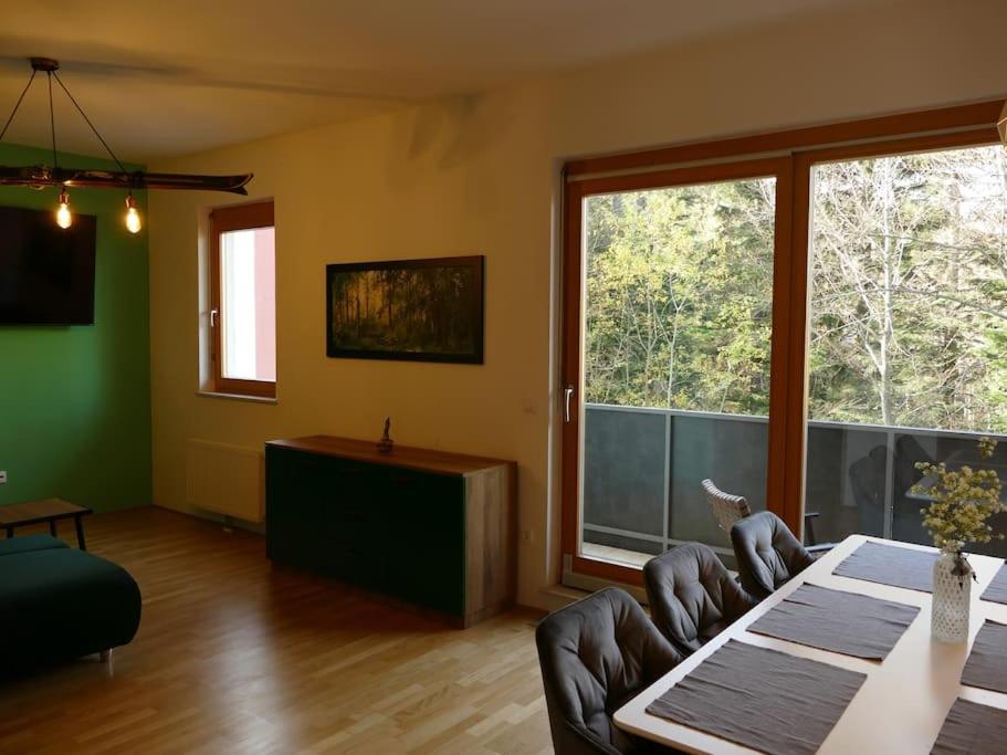 Forest Green Pohorje Apartment