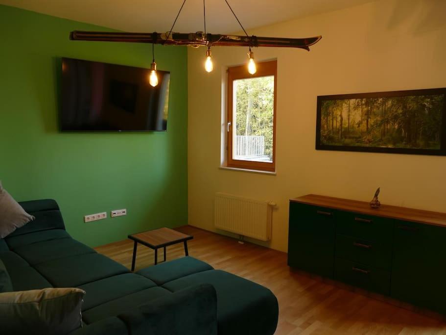 Forest Green Pohorje Apartment
