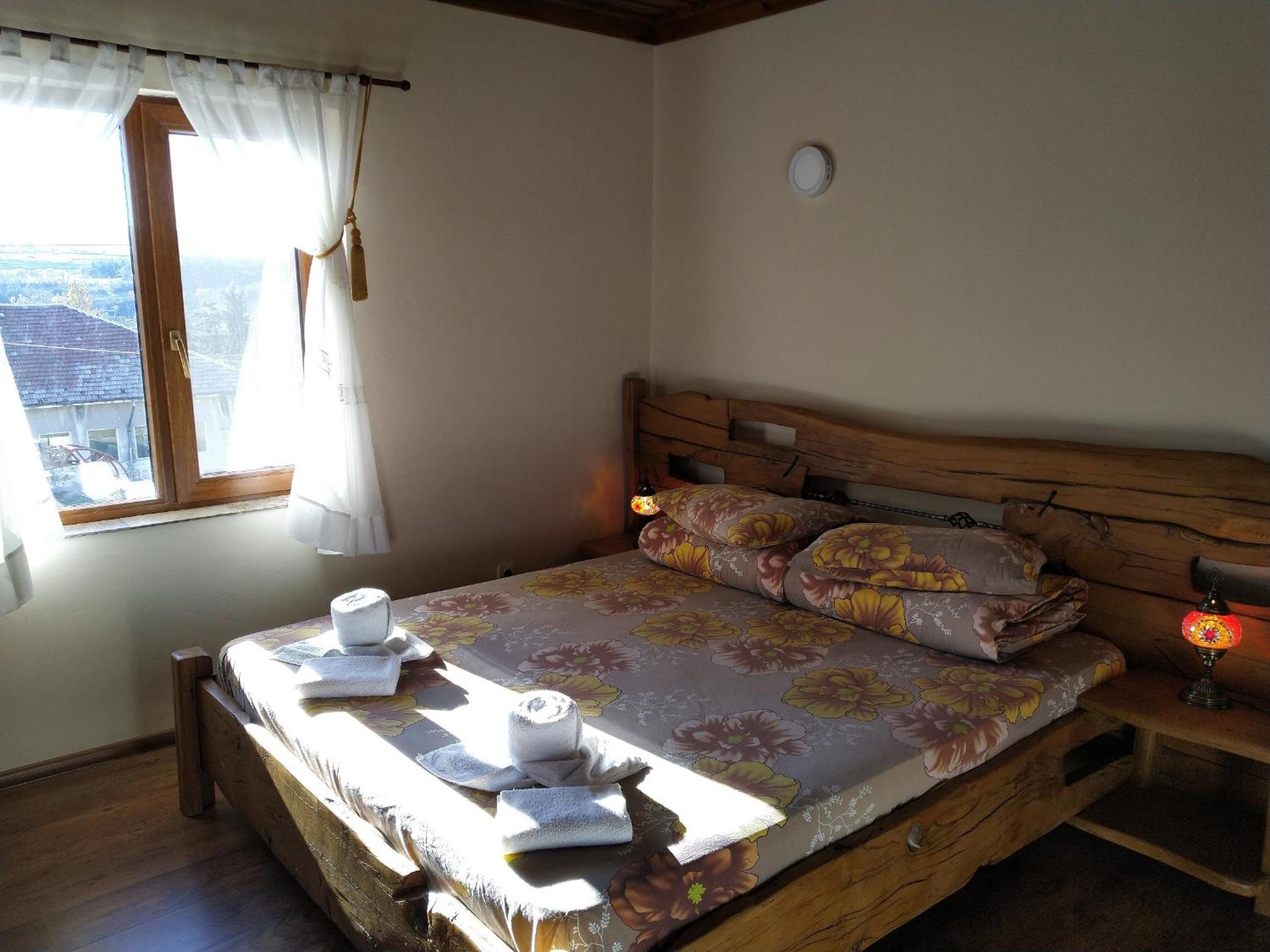 Photo 18