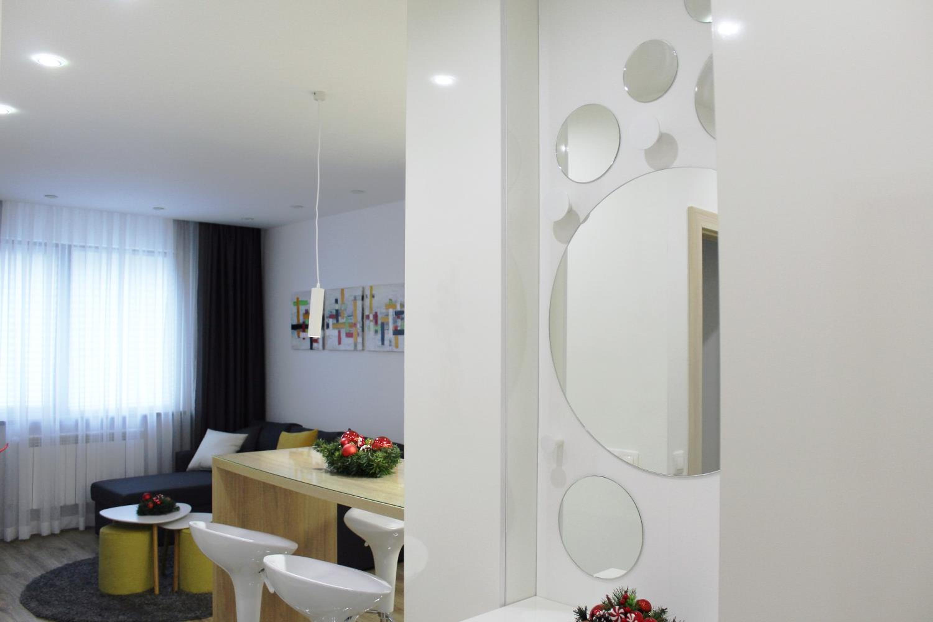 Borovets Gardens Luxury apartment E11 view 3