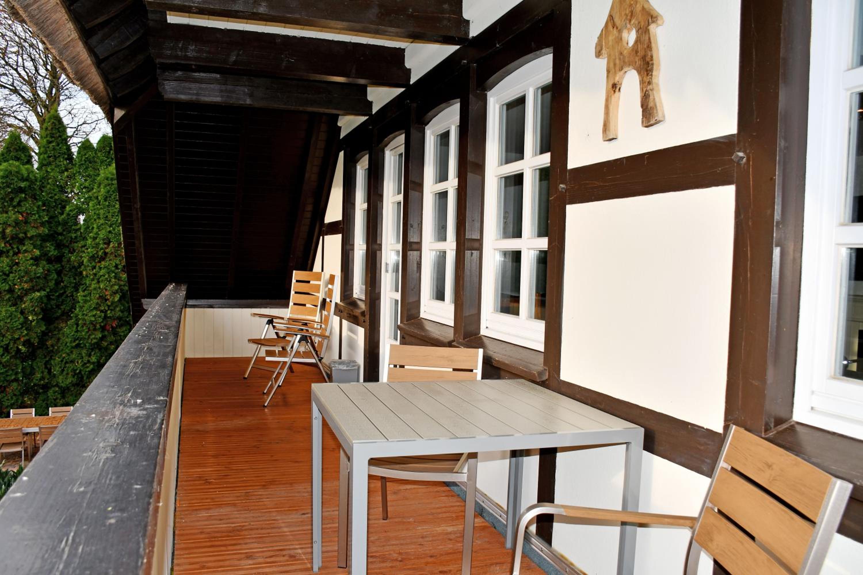 Reetdachfachwerkvilla am Wiesengrund