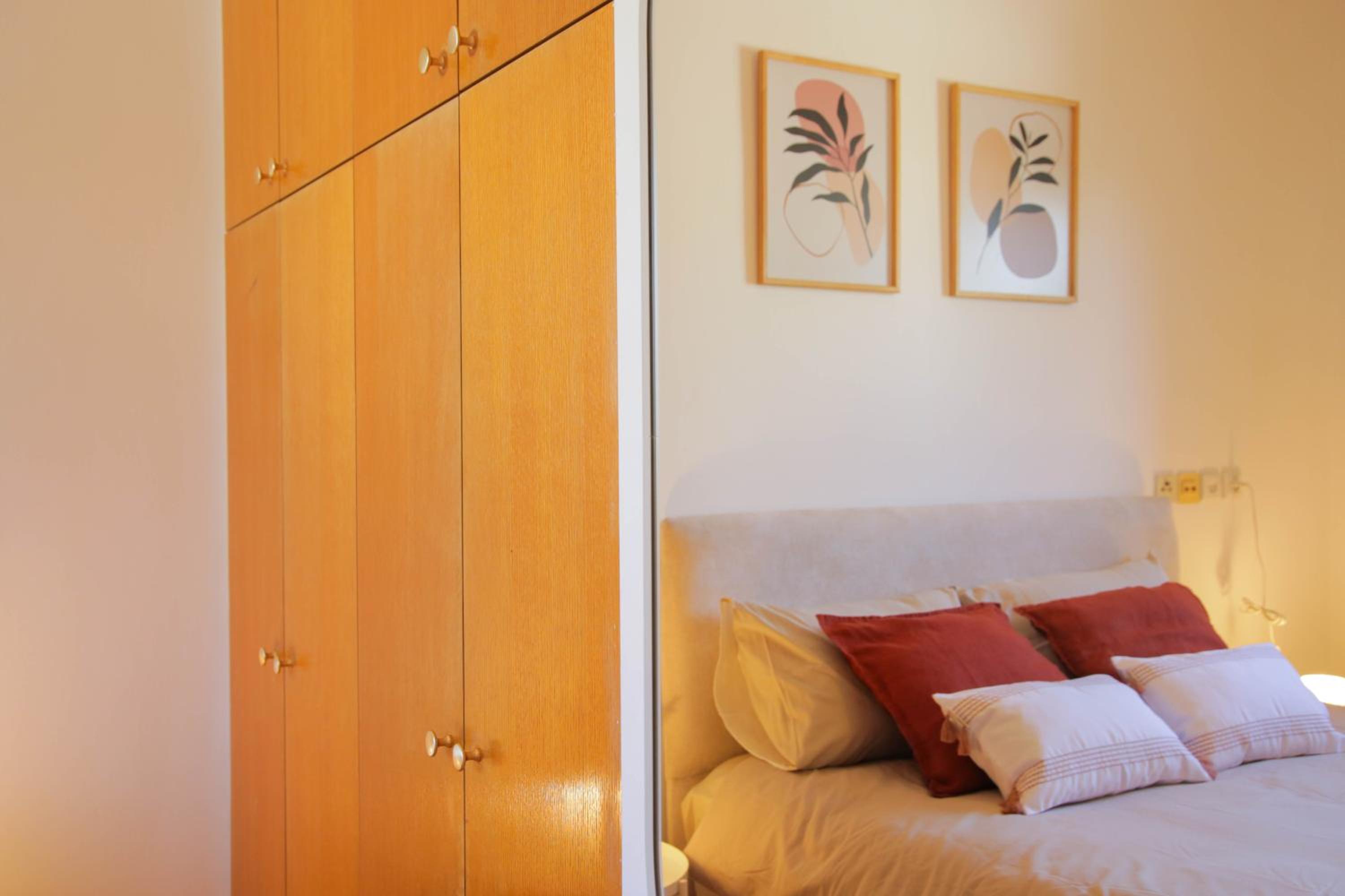 Meir Dizengoff Residence with Shelter