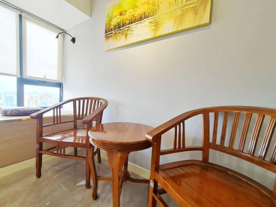 SeaView#Warmth#Netflix#PrivateBathtub#SeaSideLuxuryCondo#ImperioResidence