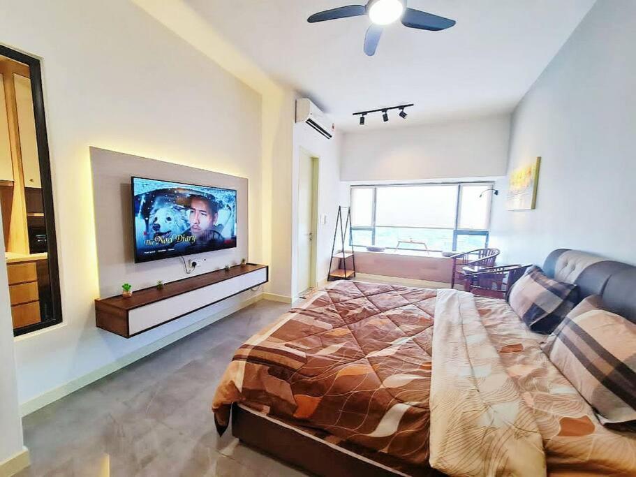 SeaView#Warmth#Netflix#PrivateBathtub#SeaSideLuxuryCondo#ImperioResidence