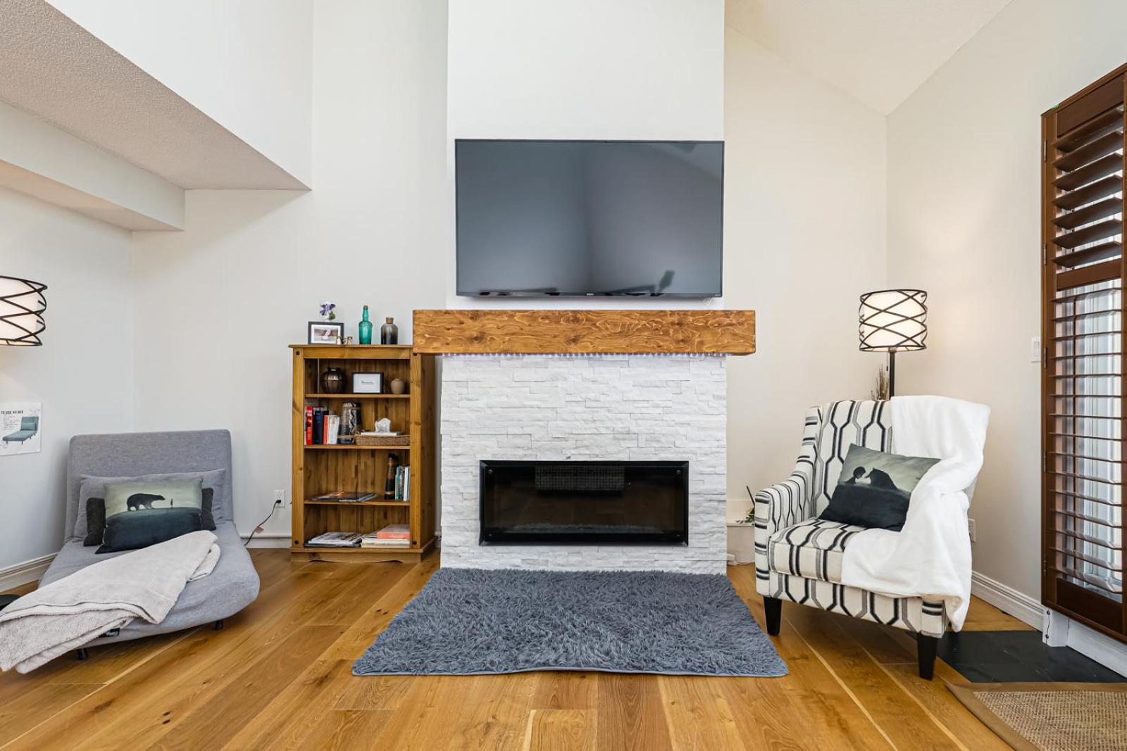 Stunning Townhouse - 3 BDRM Blue Mountain Village Sauna!