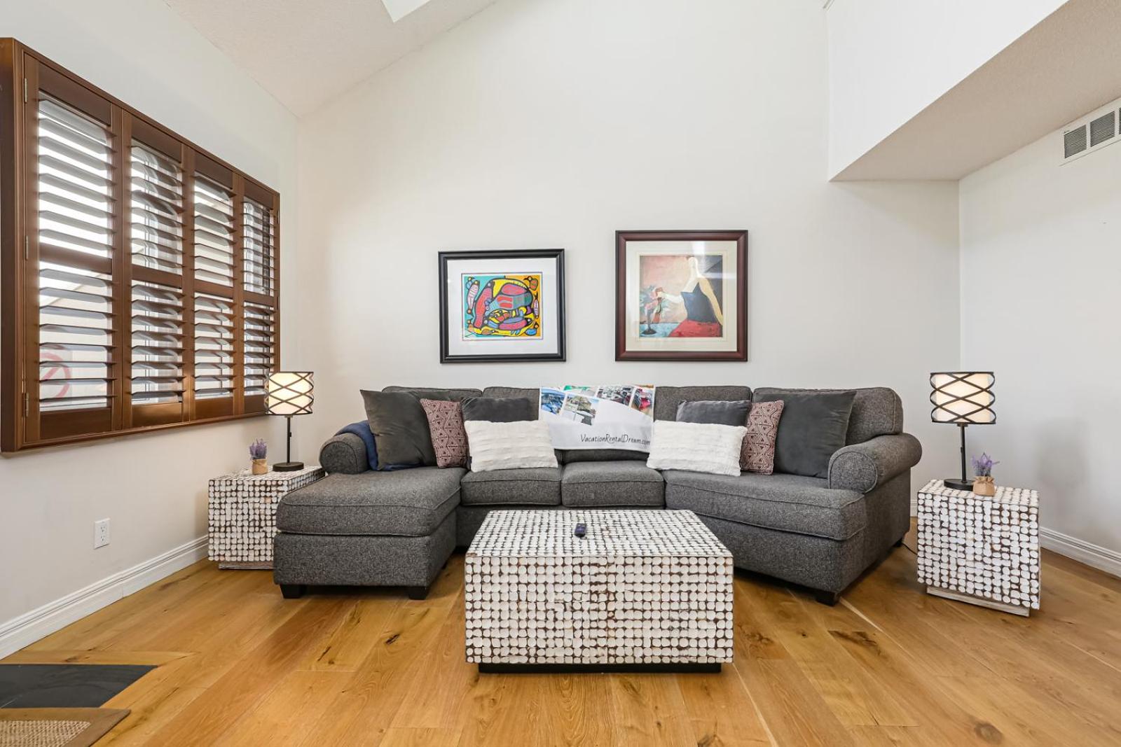 Stunning Townhouse - 3 BDRM Blue Mountain Village Sauna!