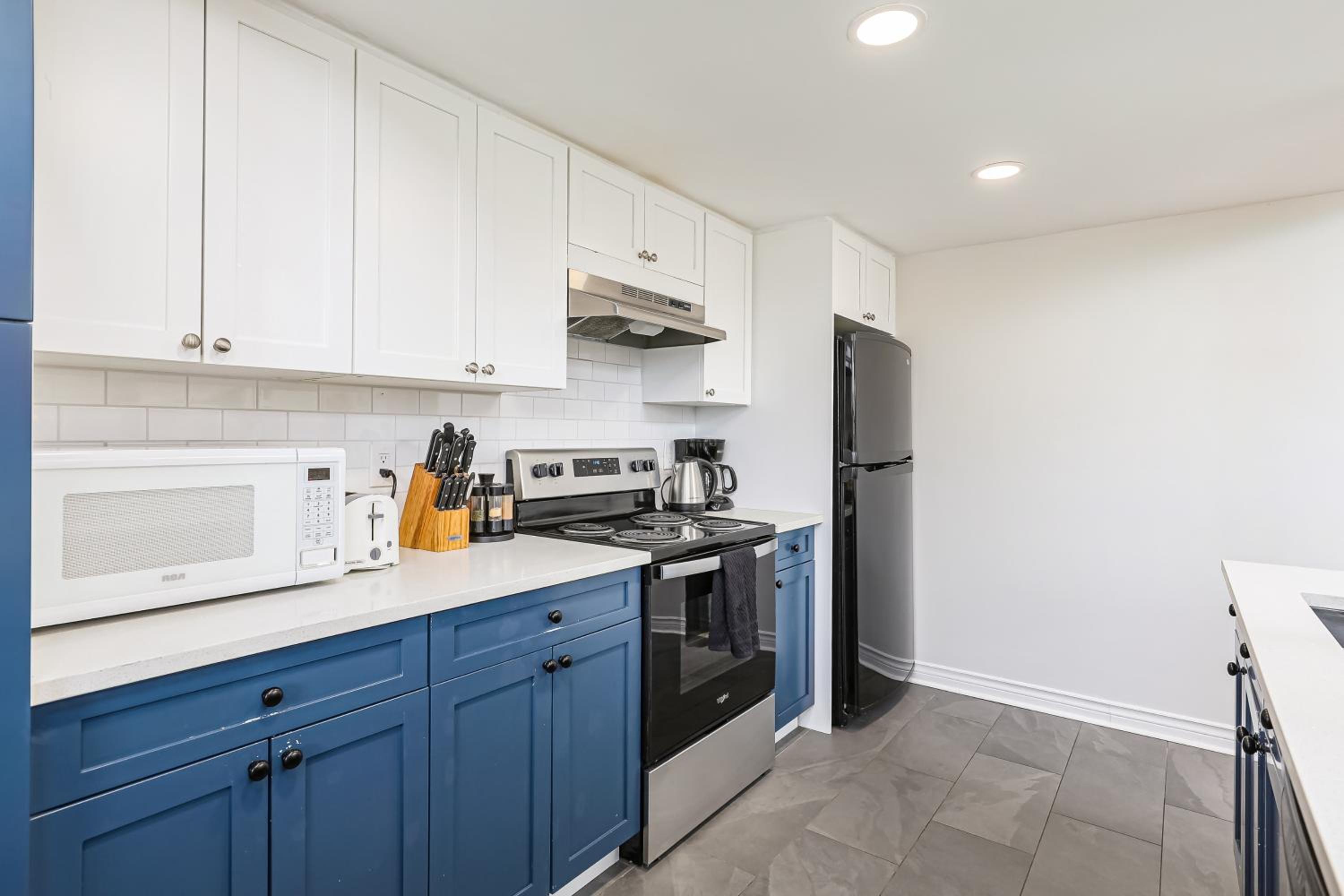 Stunning Townhouse - 3 BDRM Blue Mountain Village Sauna!