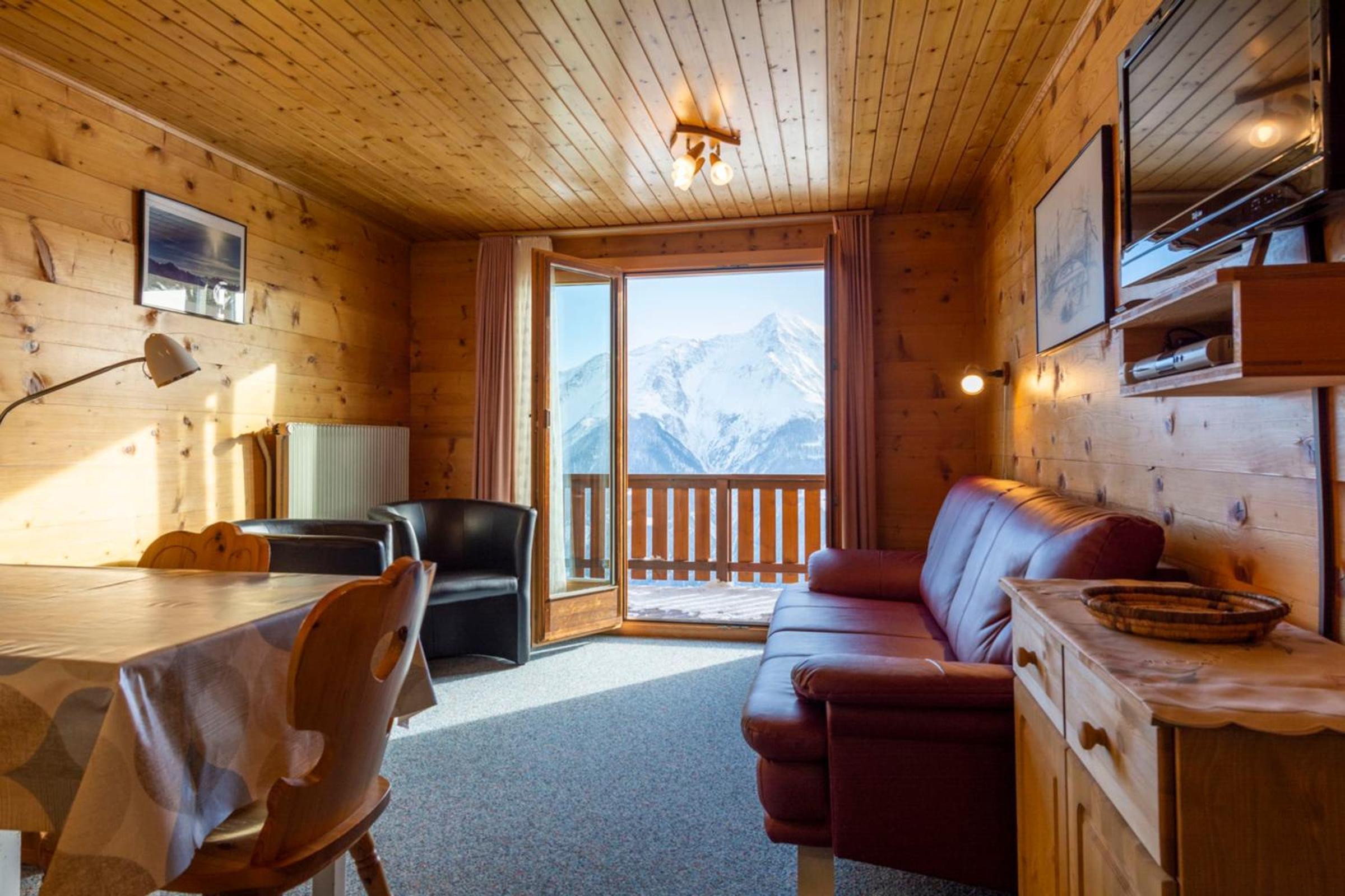Chalet Weisshorn 4 view 5