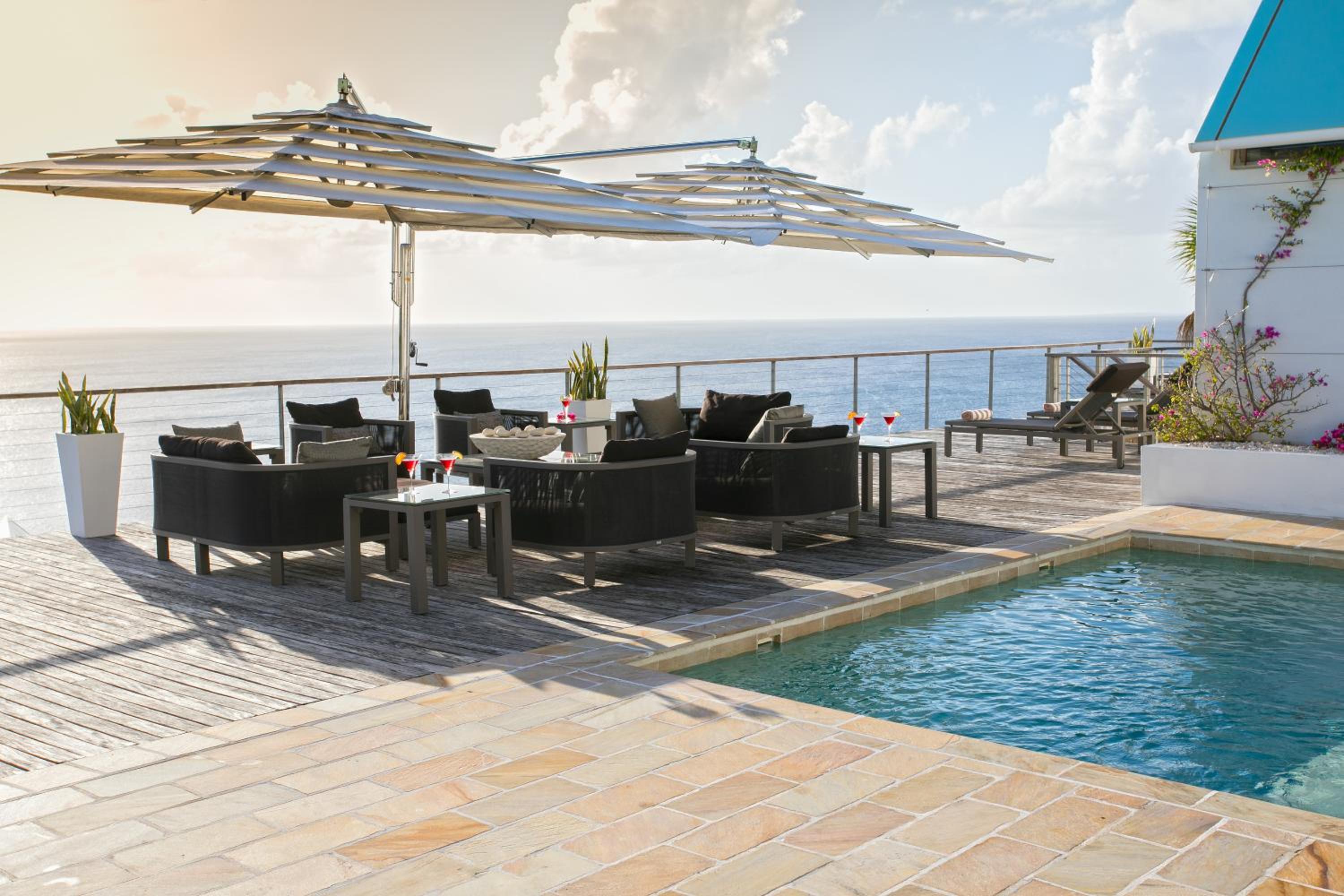 CeBlue Villas