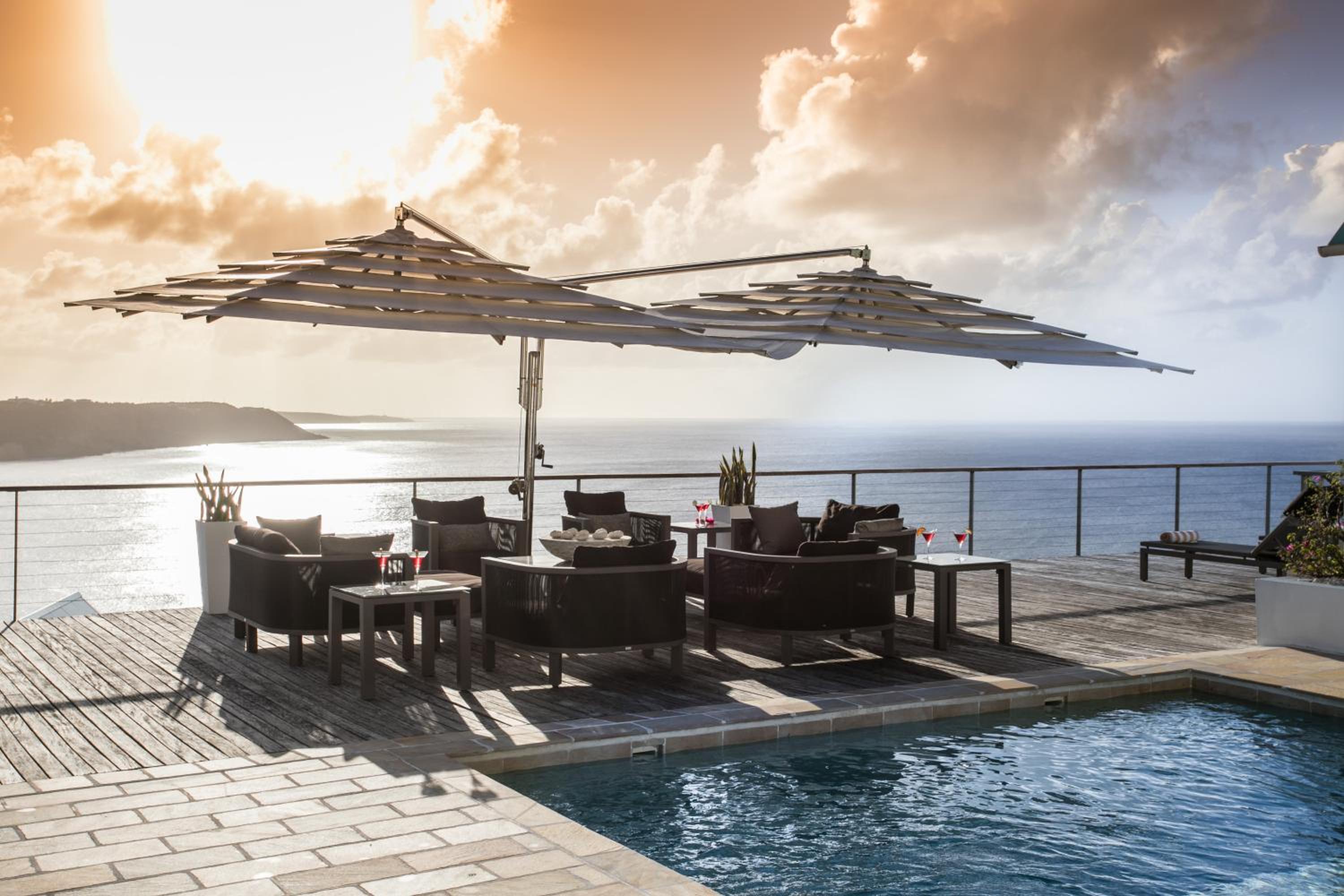 CeBlue Villas