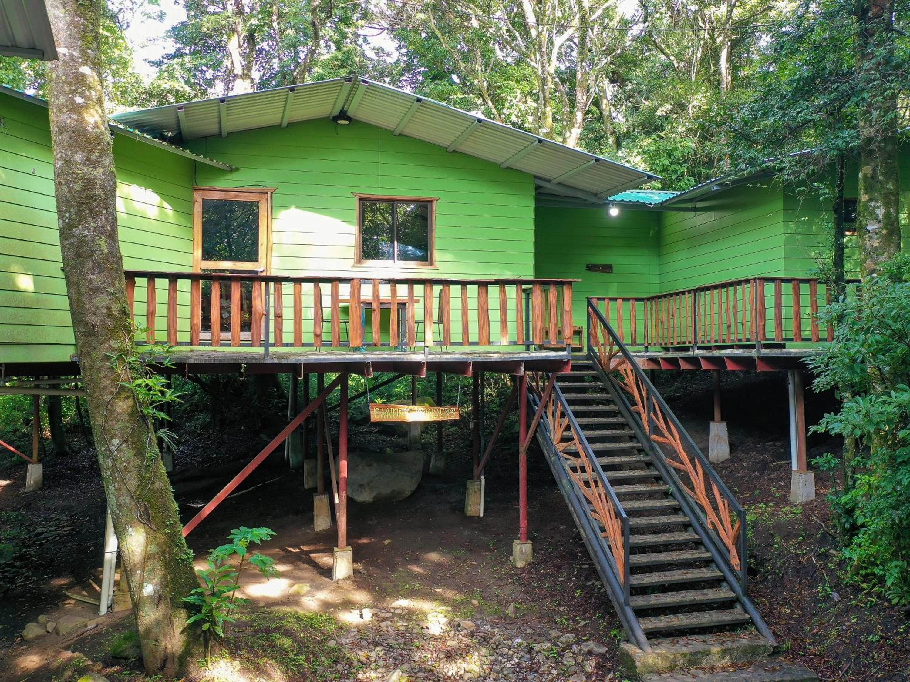 Canopy Wonders Vacation Home