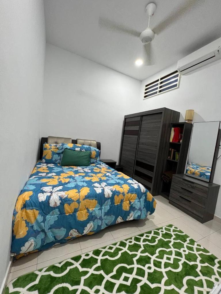 Homestay Kemaman Fyna06 photo 5