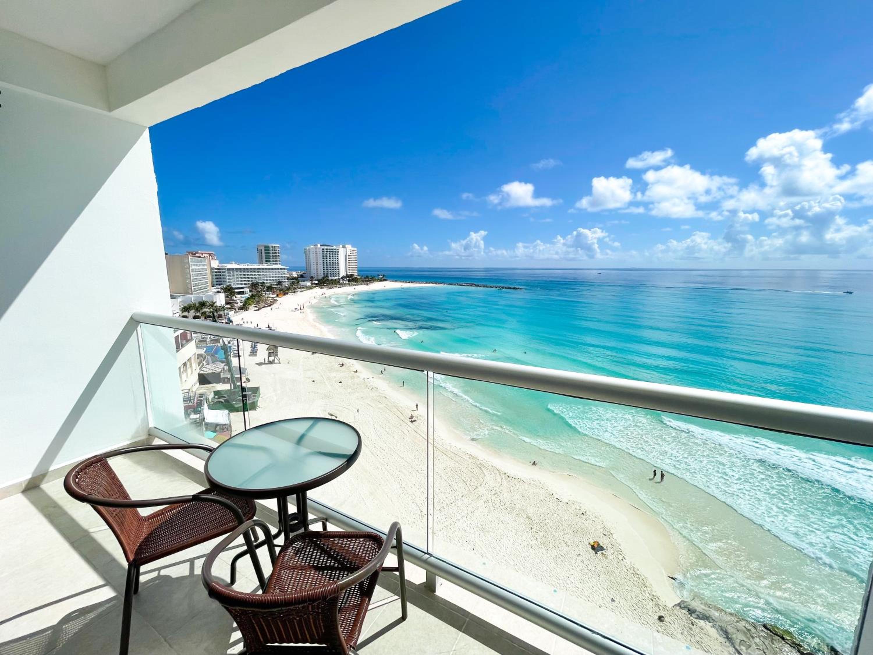 Luxury Caribbean Condos By Salvia Cancun BeachFront