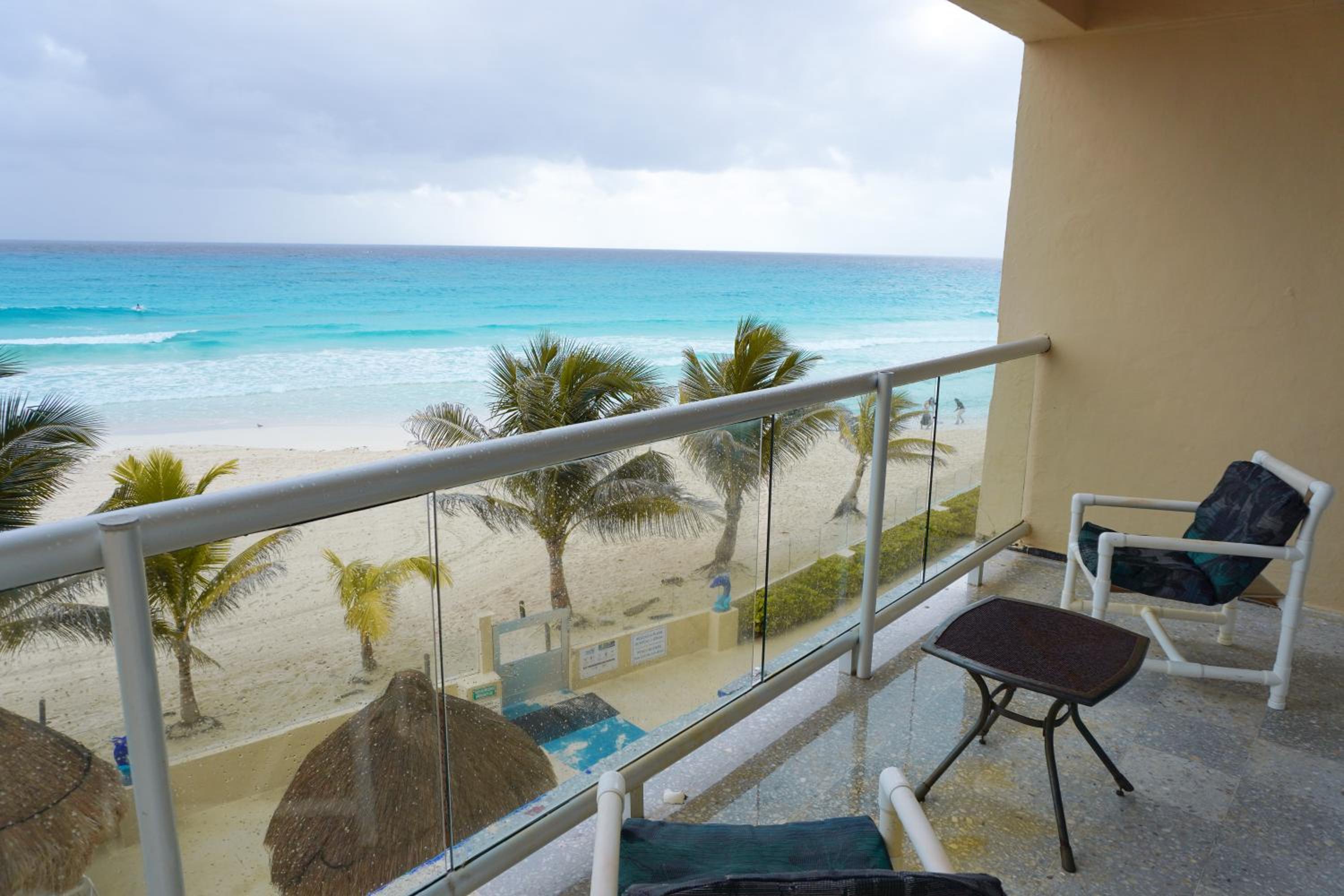 Luxury Caribbean Condos By Salvia Cancun BeachFront