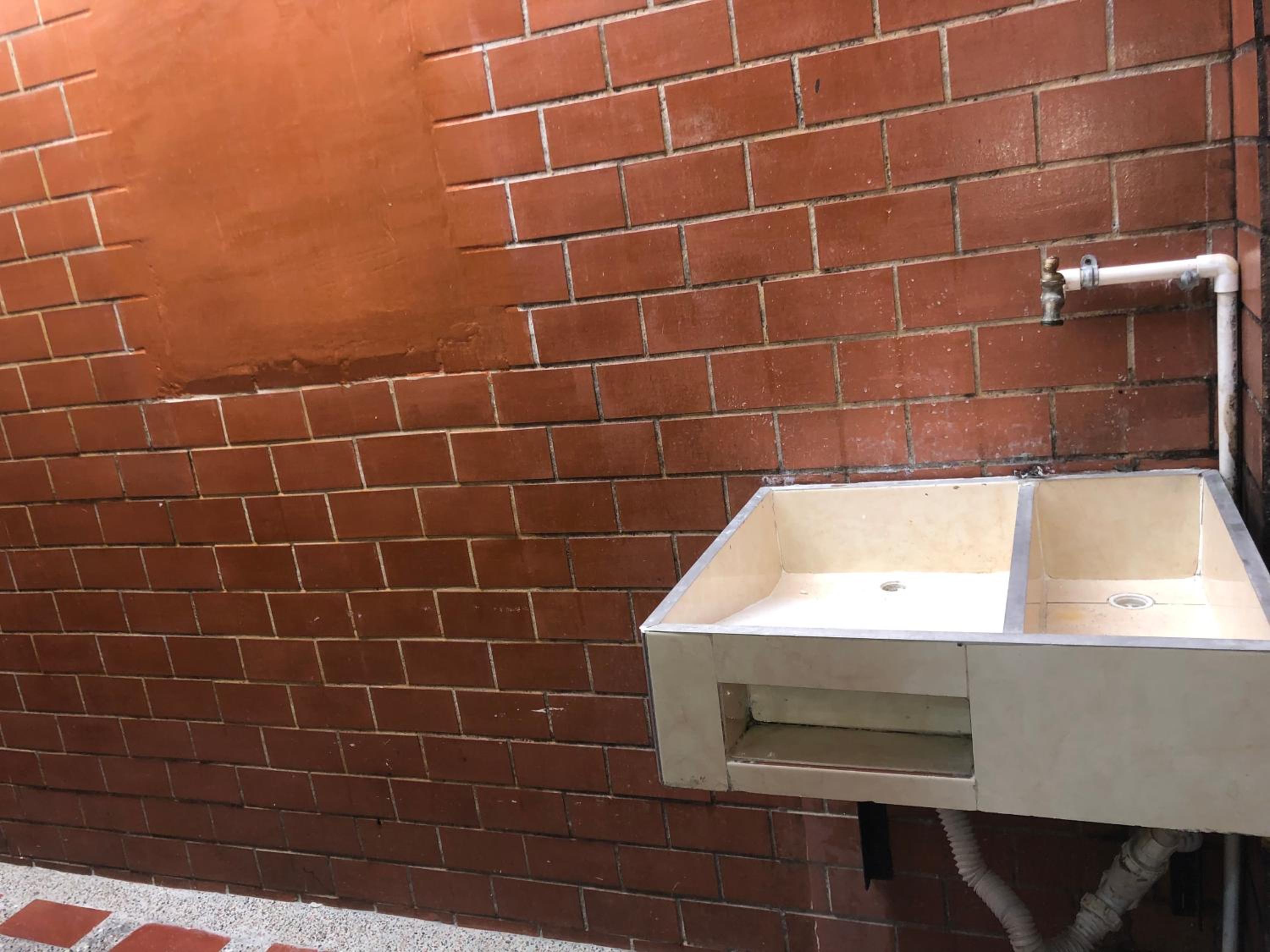 Céntrico apartamento y bien ubicado en laureles 202