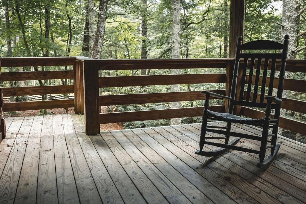 Creekside Overlook at 36 North Cabin - Fireplace view 2