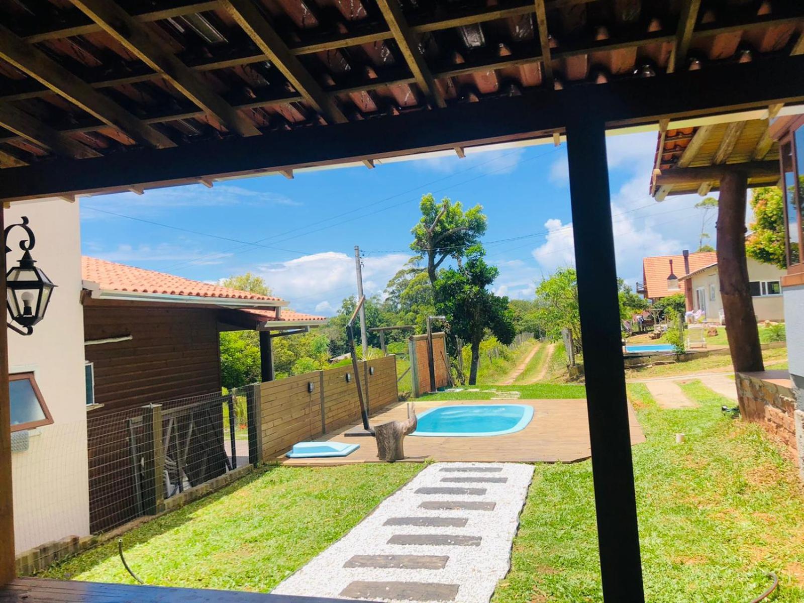 chalé da reserva com piscina
