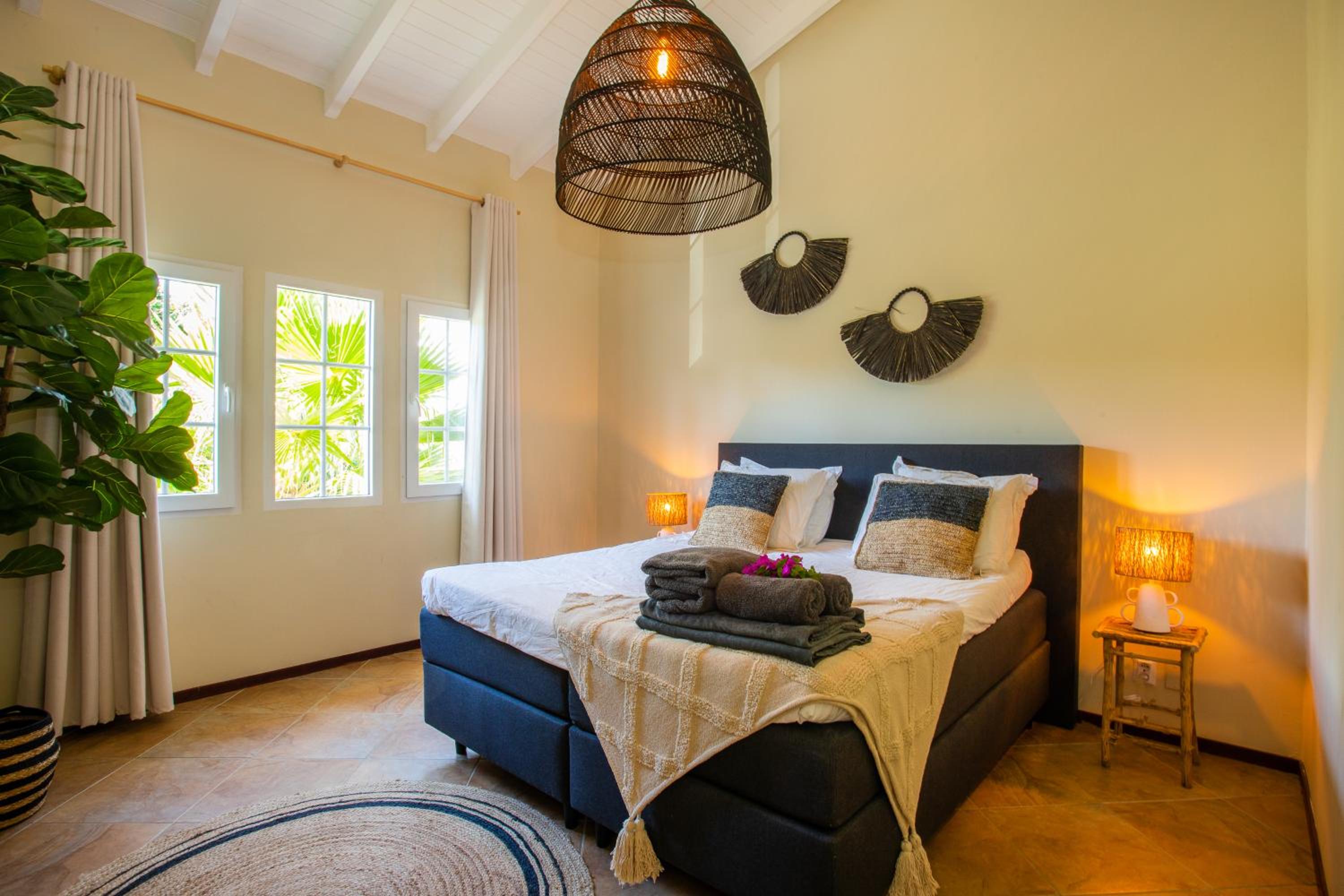 Tropicana Palm Penthouse Jan Thiel, Willemstad Curacao
