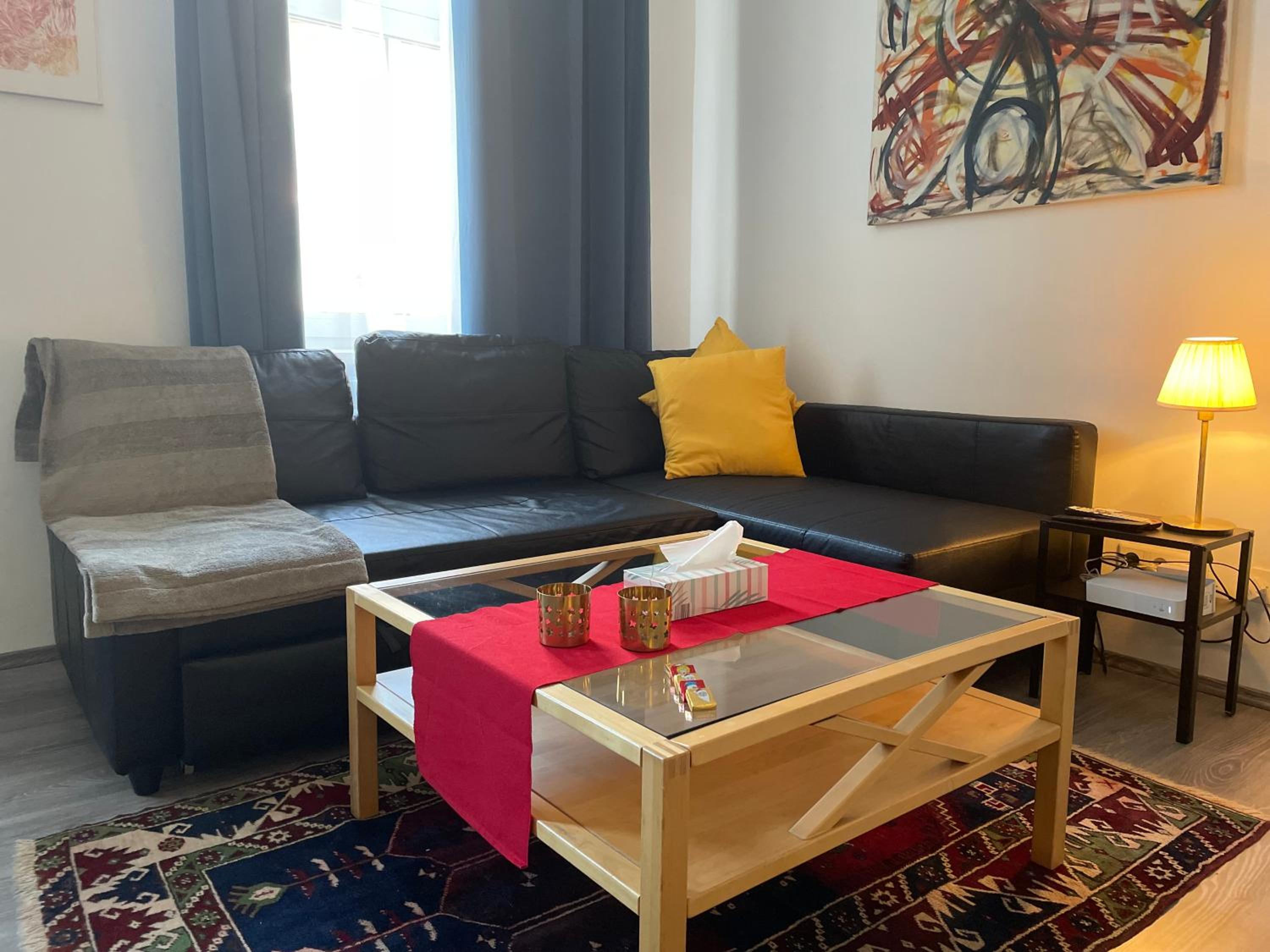 Nice apartment between Schönbrunn and Karlsplatz