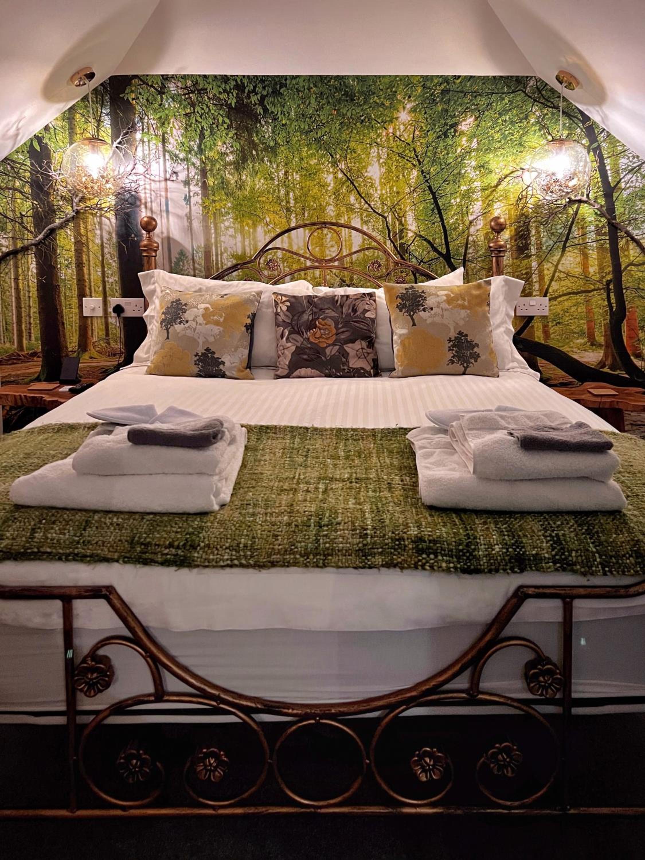 Luxury tree-house with optional ESPA Spa view 2