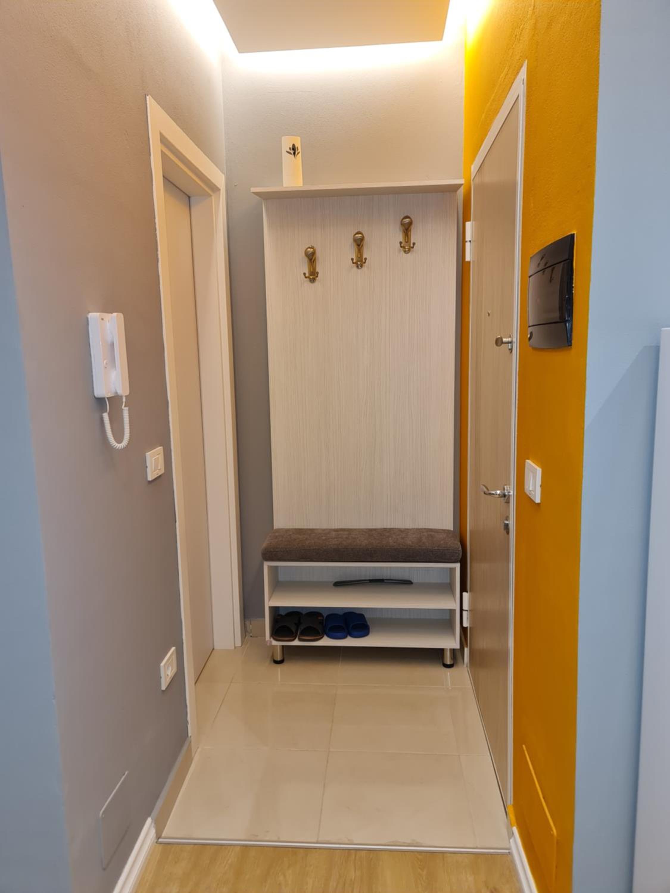 Sunny Apartment - Blloku Tirana, near Lake