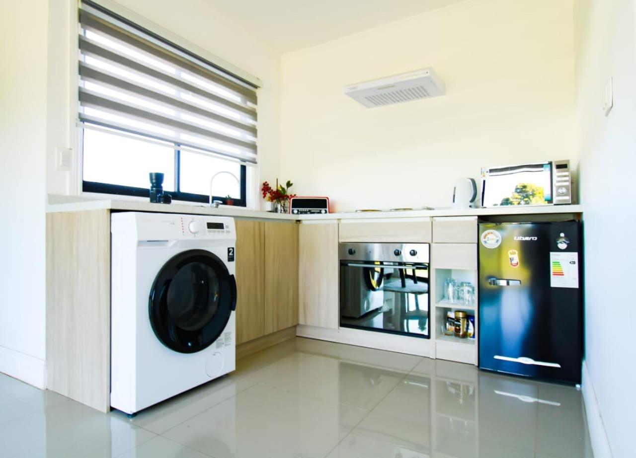 Departamento Los Canelos, a metros de Avenida Las Industrias- Incluye, NETFLIX DirecTV aire acondicionado, Internet
