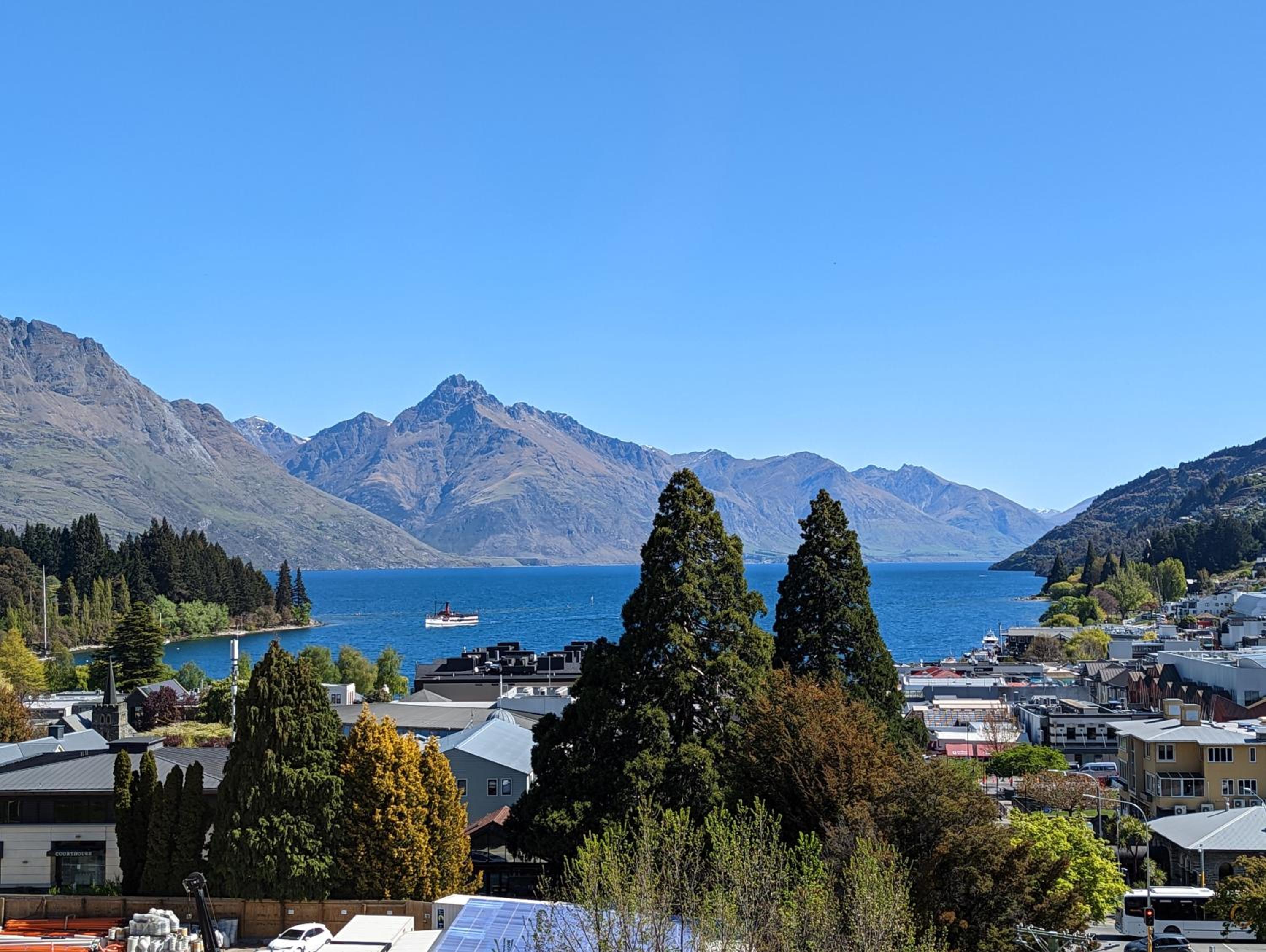 Central Location - 2 Bedroom Aptmt with Lake View view 2
