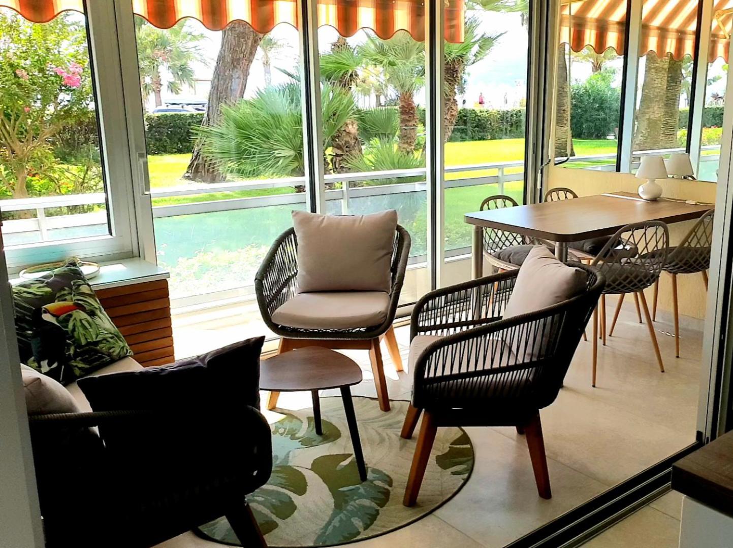 Garden and beach sea view apartment Cannes photo 4