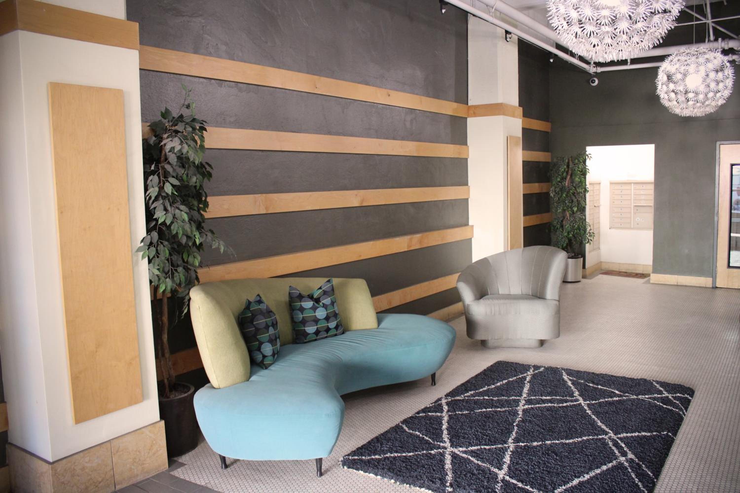 NEW! Lavish Studio Loft in Central Downtown SLC view 3