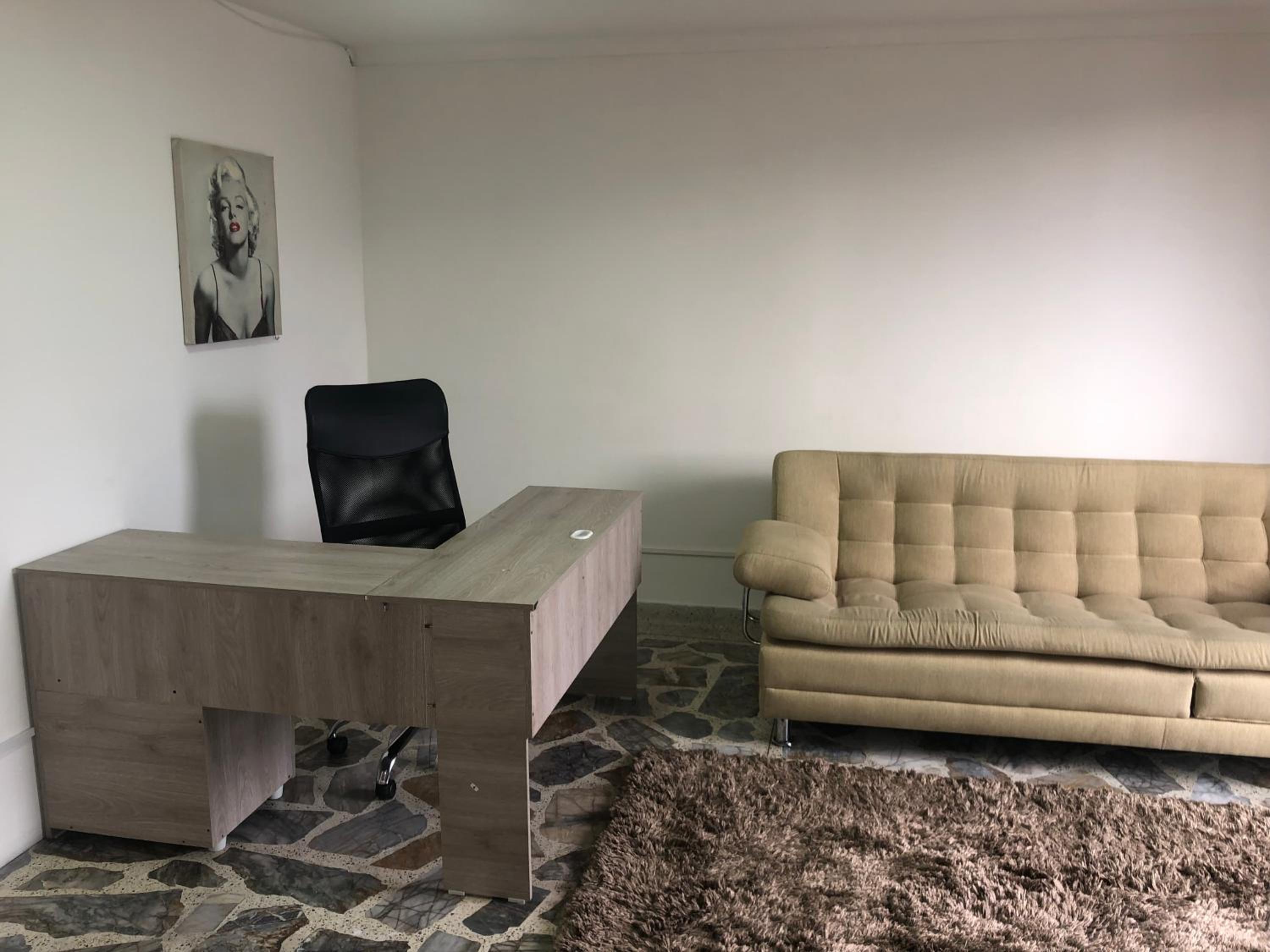 Apartamento cómodo en laureles, grande , céntrico , bien ubicado Apto303