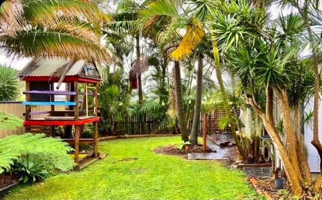Blacksmiths Beach Shack