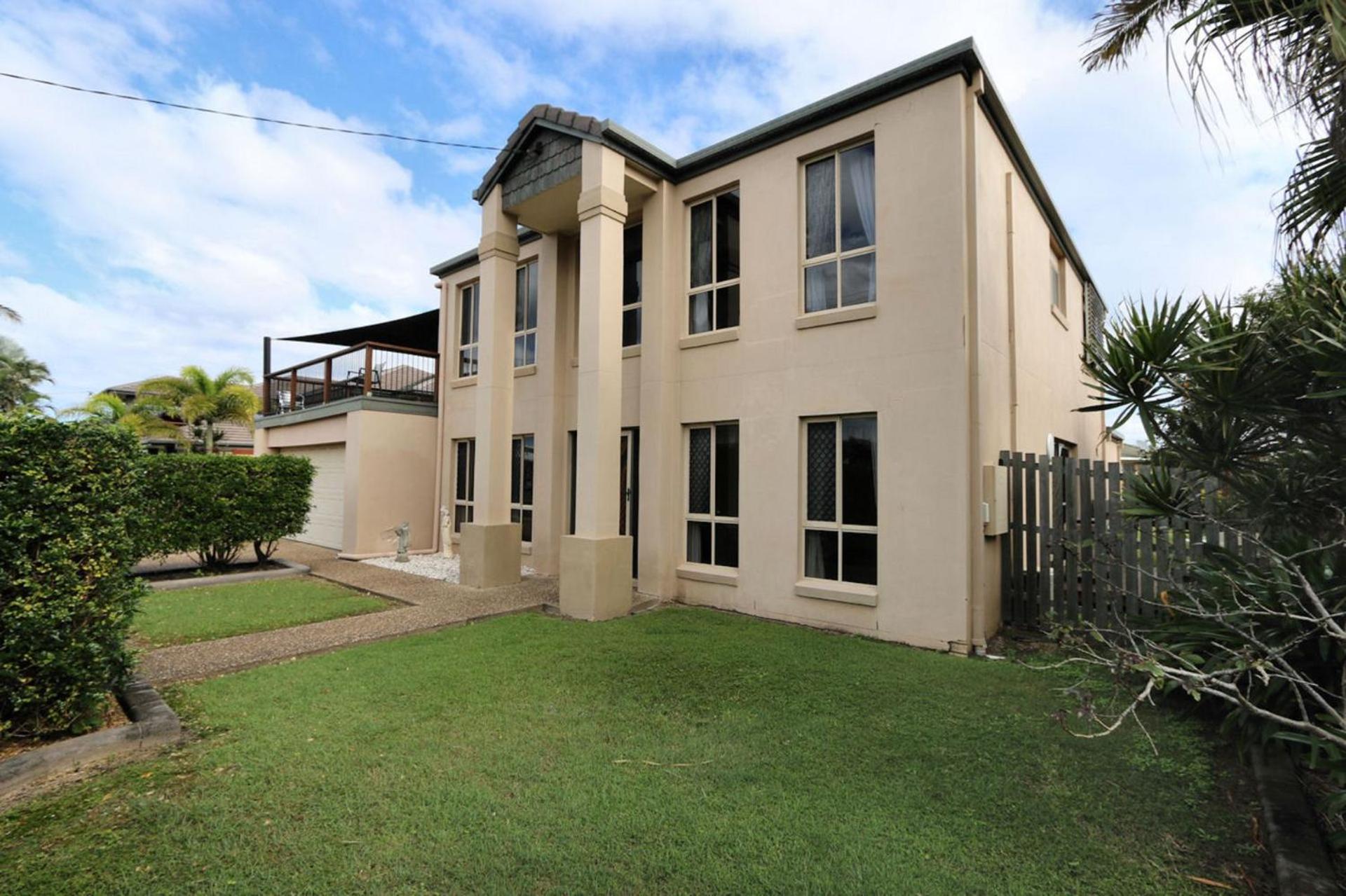 114 Woongarra Scenic Drive