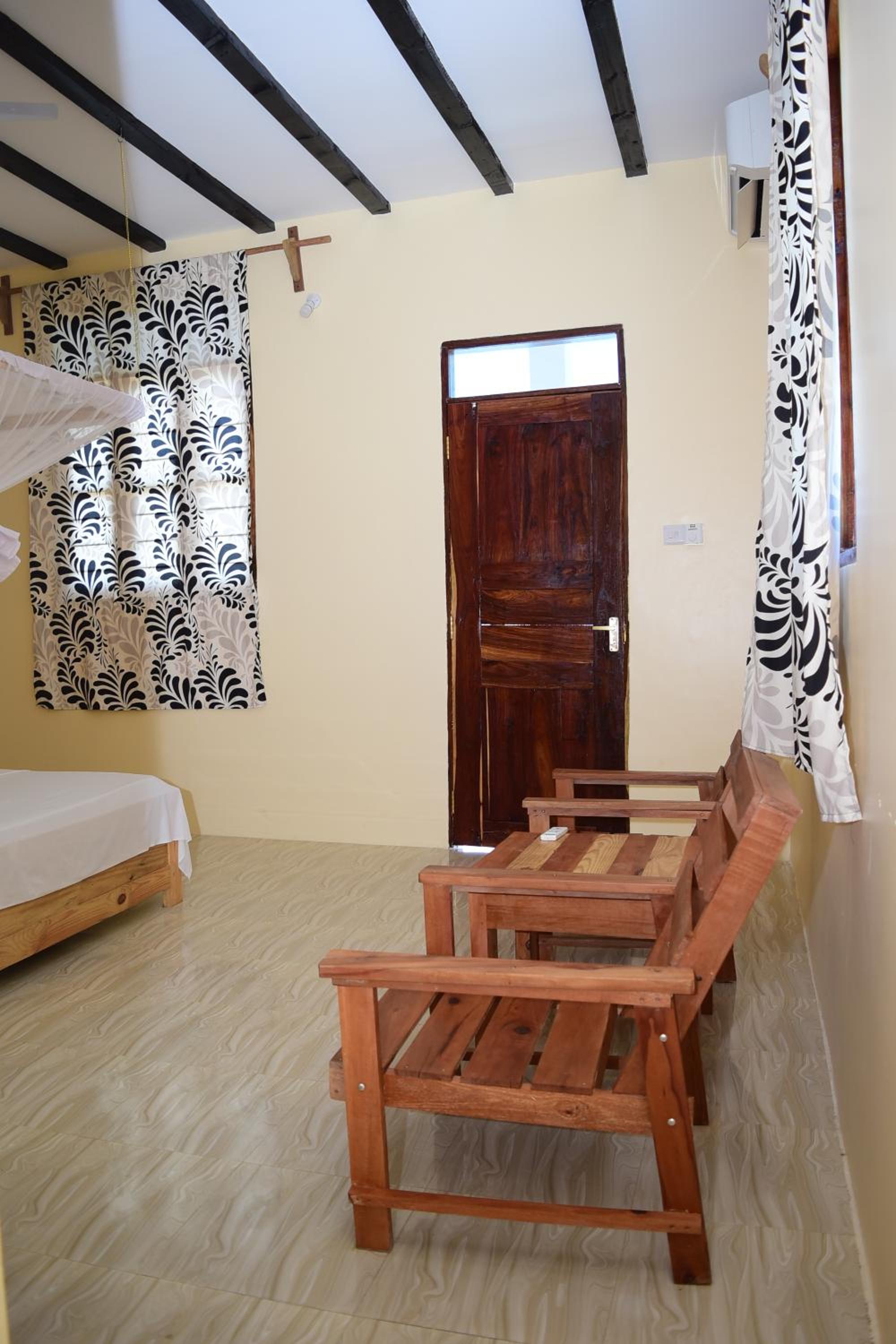 Kigwedeni Villas