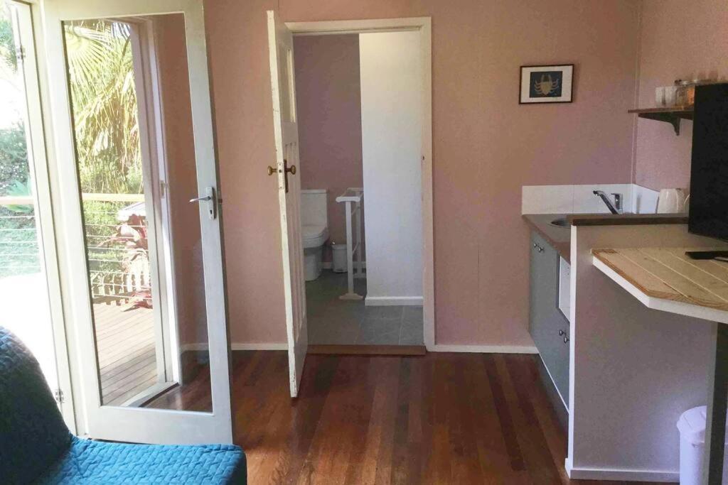 Green Hill Cottage, Heart of Noosa Hinterland