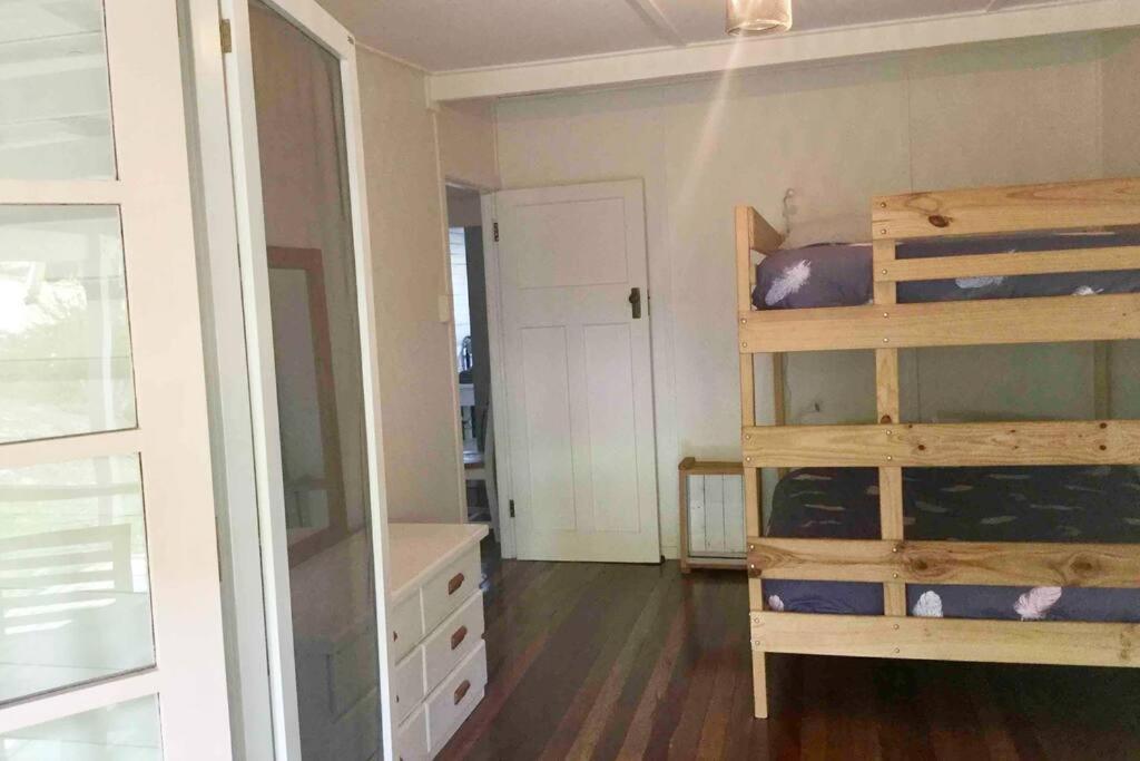 Green Hill Cottage, Heart of Noosa Hinterland