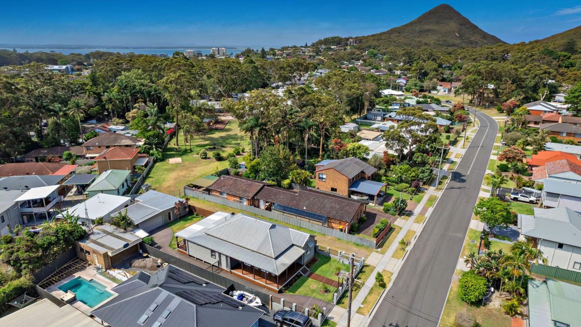 Floreat Pica Tomaree Rd